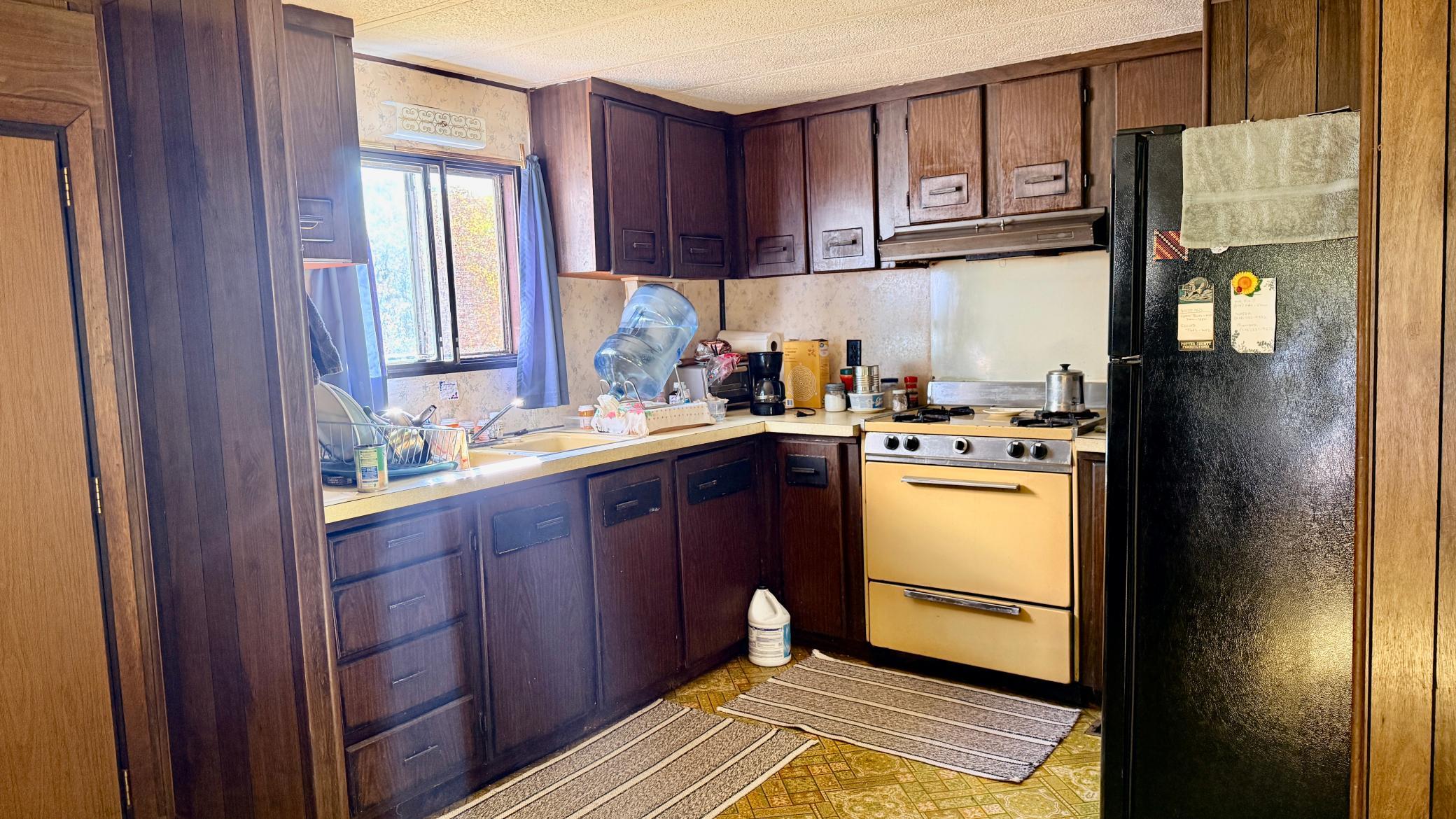 1976 single family home for sale at 19327 Cr-108 in Park Rapids, MN — 2 bed, 1 bath (photo 7 of 17)