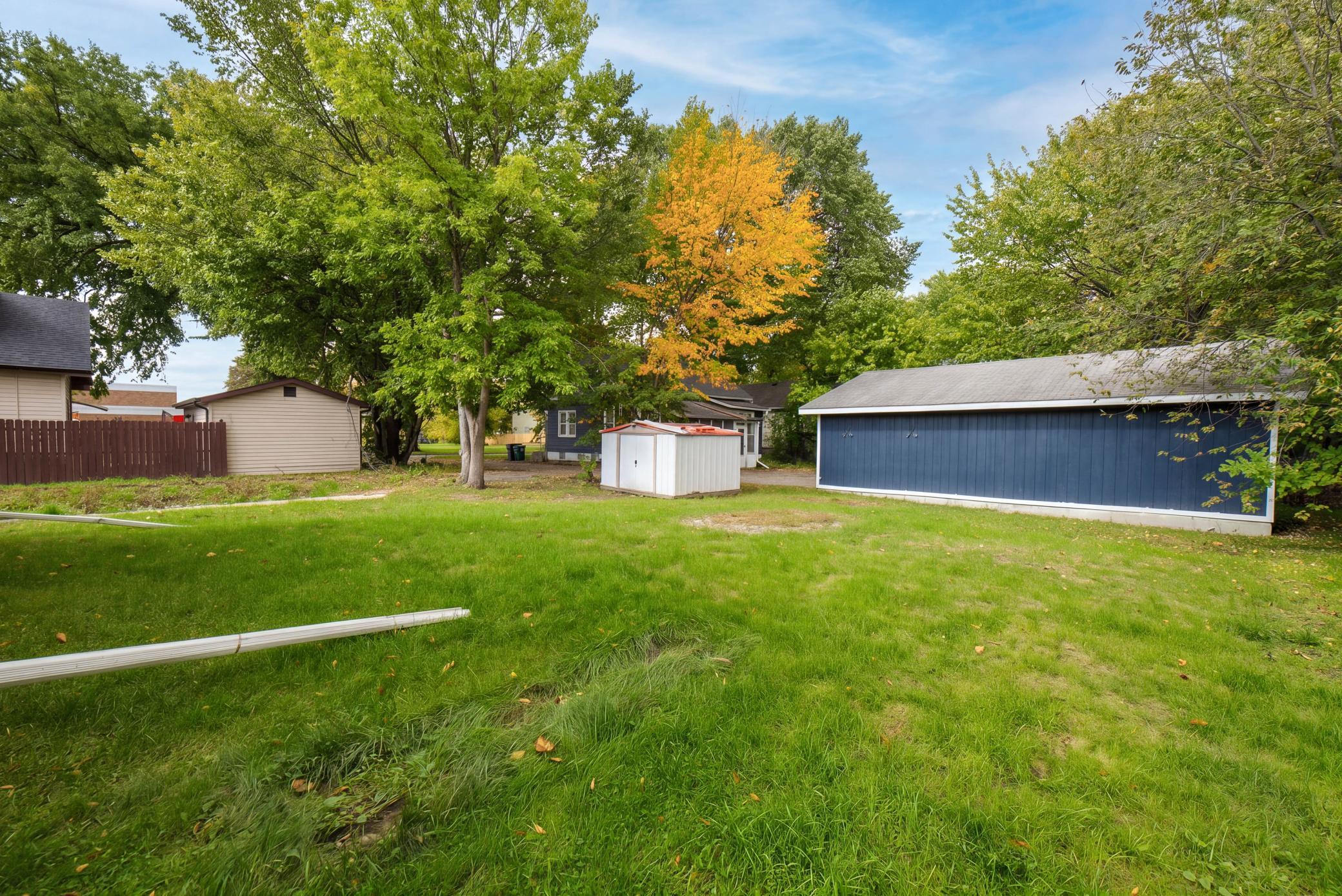 1916 single family home for sale at 1010 2nd Avenue N in Moorhead, MN — 2 bed, 2 bath (photo 29 of 29)