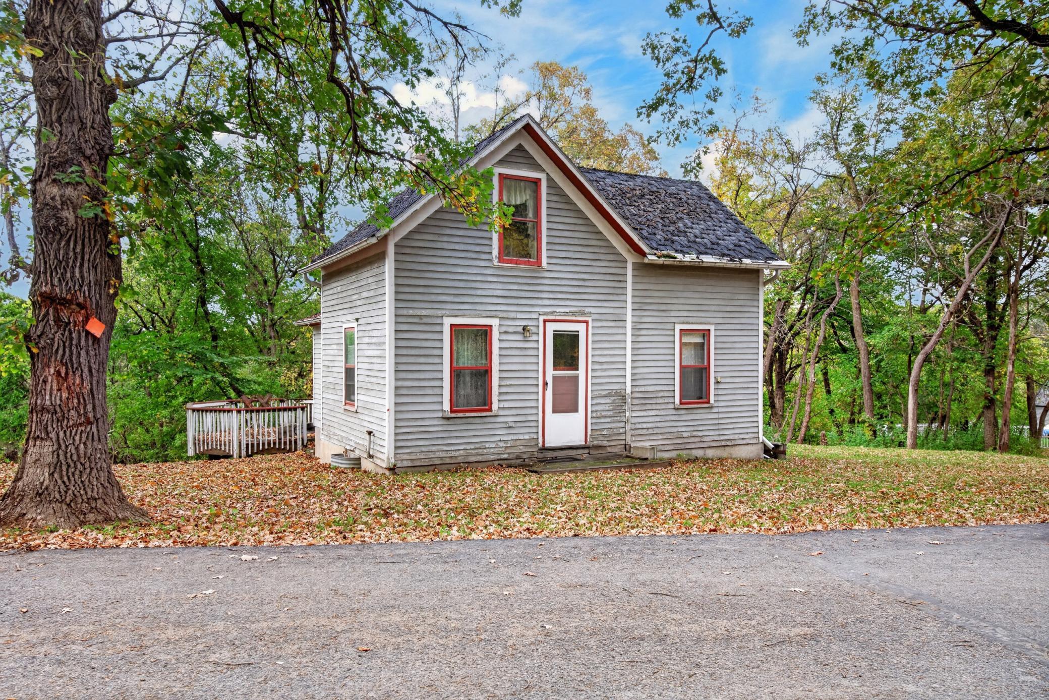 1900 single family home for sale at 116 Bluff Street in Fort Ransom, ND — 3 bed, 1 bath (photo 16 of 21)