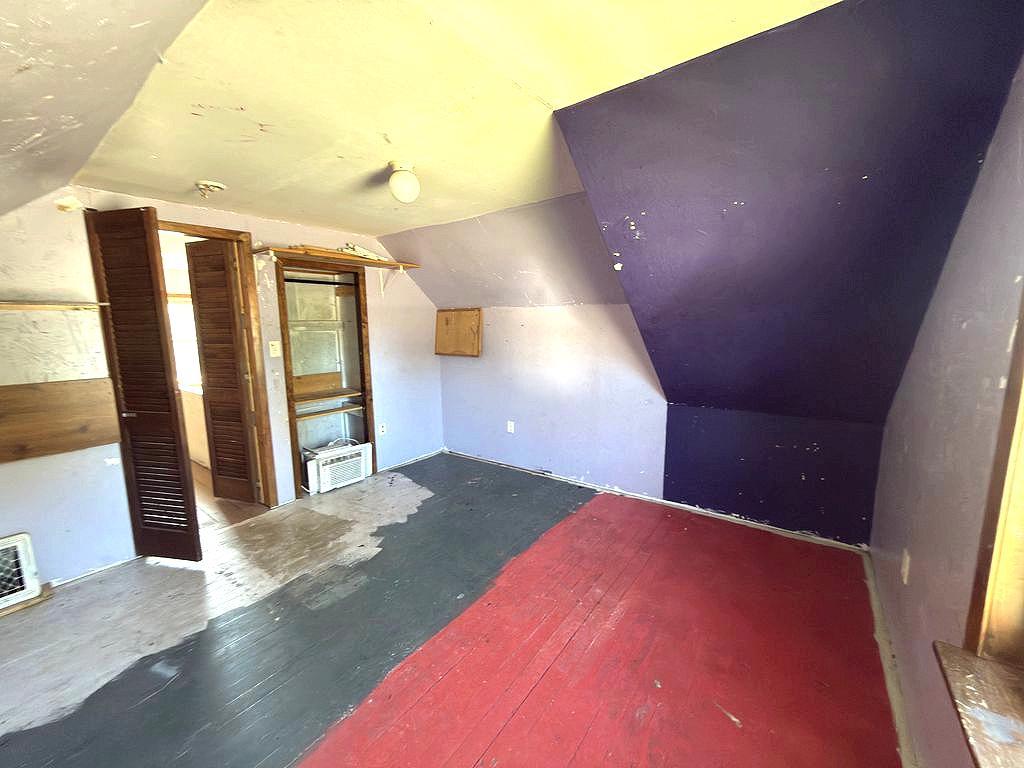 1940 single family home for sale at 221 Minnesota Avenue E in Sebeka, MN — 2 bed, 2 bath (photo 17 of 24)