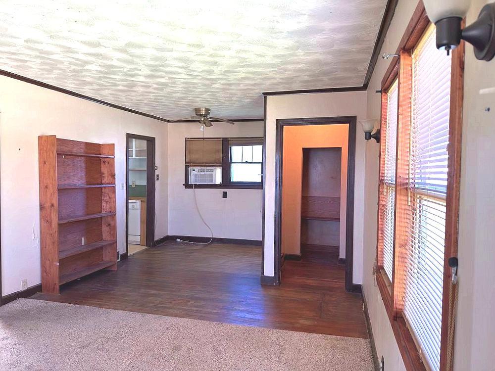 1940 single family home for sale at 221 Minnesota Avenue E in Sebeka, MN — 2 bed, 2 bath (photo 8 of 24)