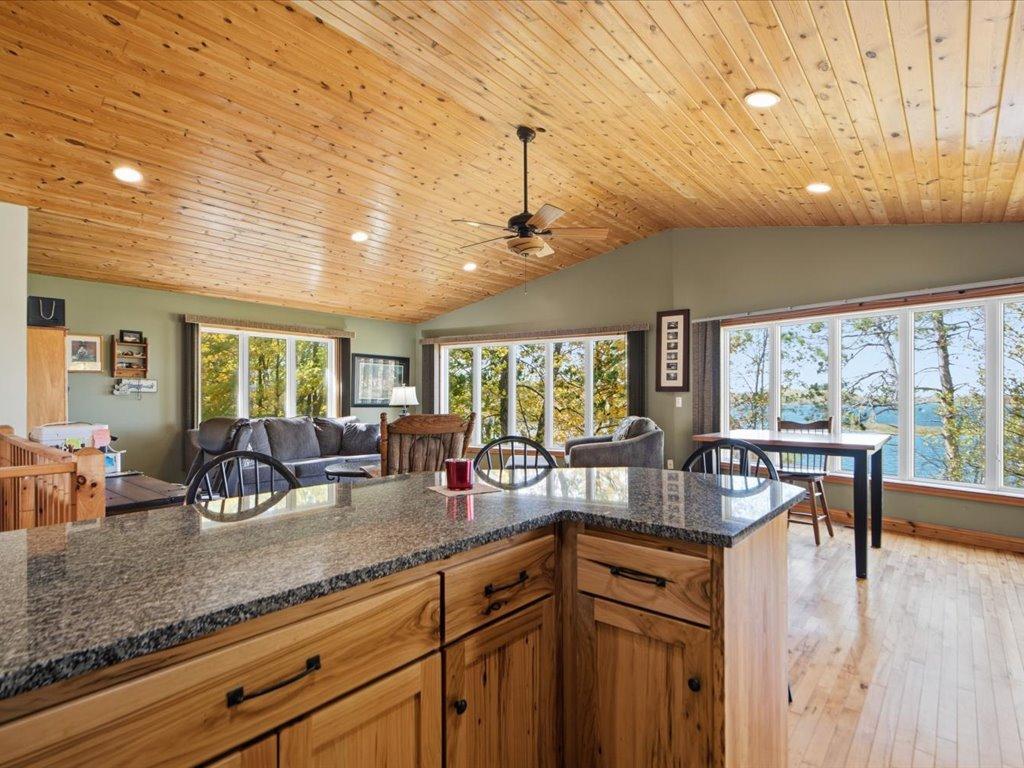 2003 single family home for sale at 25205 Eagle Ridge Road in Aitkin, MN — 3 bed, 2 bath (photo 4 of 66)