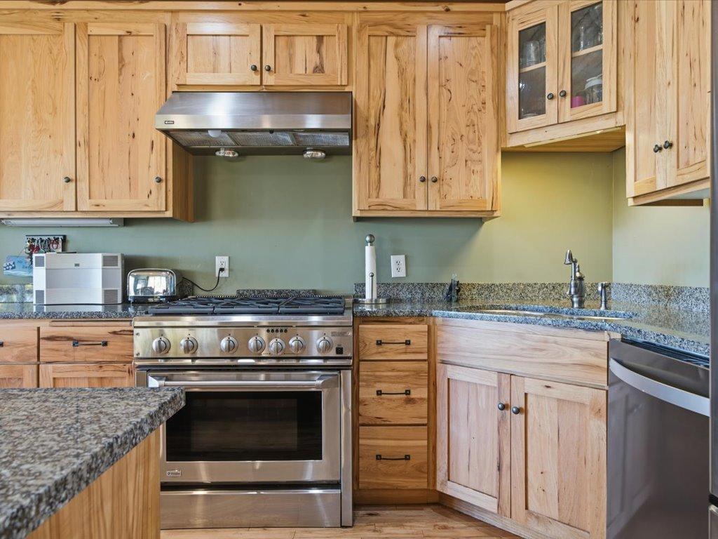 2003 single family home for sale at 25205 Eagle Ridge Road in Aitkin, MN — 3 bed, 2 bath (photo 9 of 66)