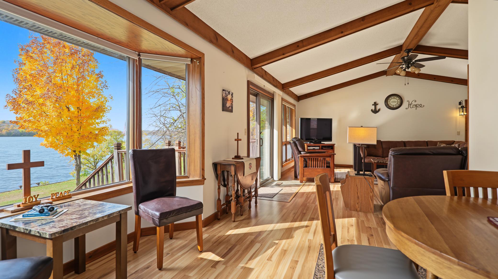 1982 single family home for sale at 13505 485th Avenue in Parkers Prairie, MN — 4 bed, 3 bath (photo 11 of 99)