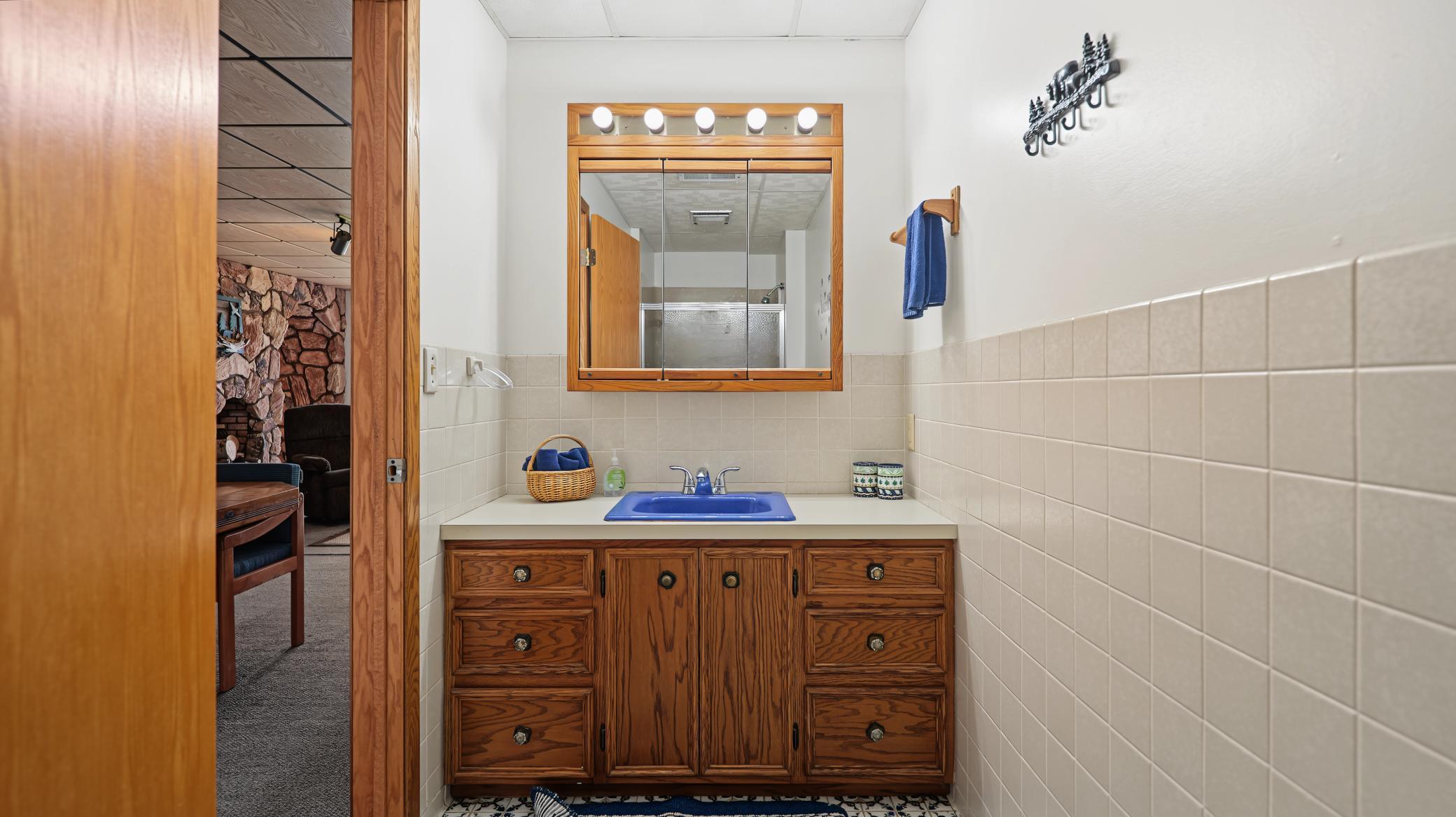 1982 single family home for sale at 13505 485th Avenue in Parkers Prairie, MN — 4 bed, 3 bath (photo 41 of 99)