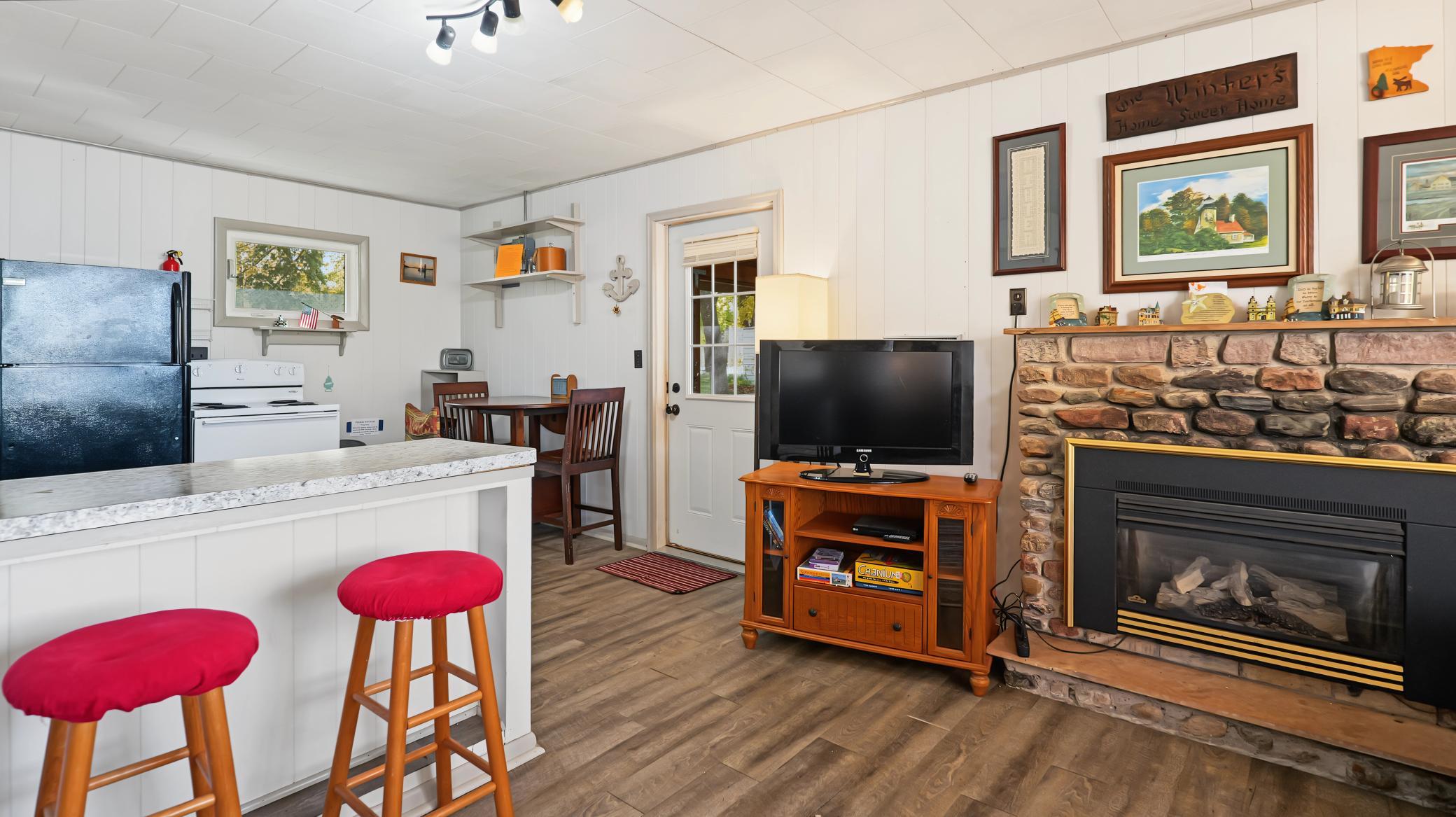 1982 single family home for sale at 13505 485th Avenue in Parkers Prairie, MN — 4 bed, 3 bath (photo 58 of 99)