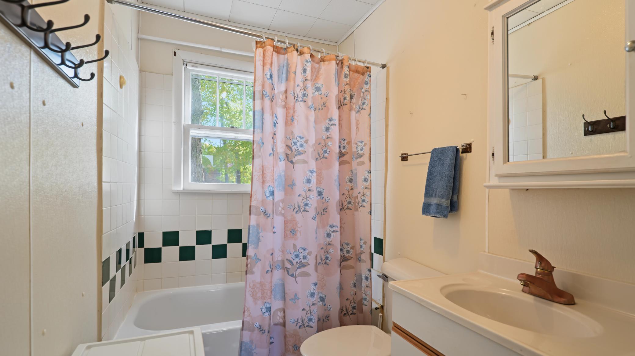 1982 single family home for sale at 13505 485th Avenue in Parkers Prairie, MN — 4 bed, 3 bath (photo 83 of 99)