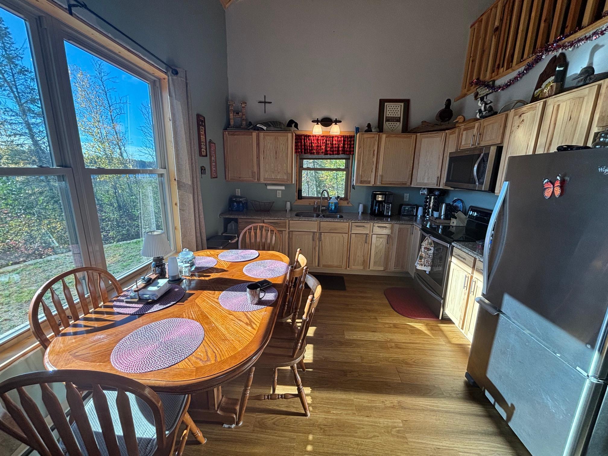 2016 single family home for sale at 39444 Oriole Drive in Laporte, MN — 2 bed, 1 bath (photo 8 of 11)