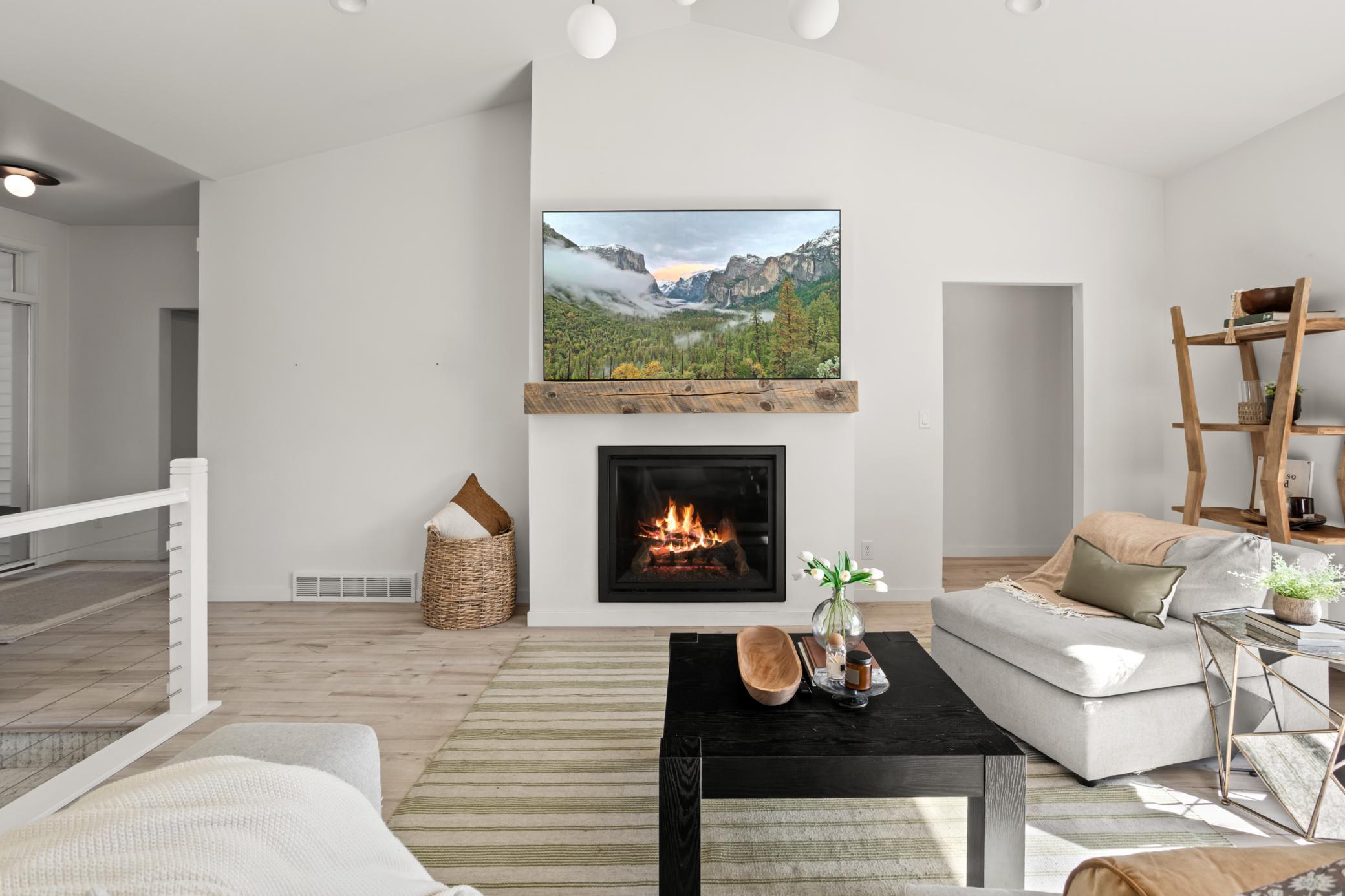 2022 single family home for sale at 7902 Firefly Lane in Horace, ND — 5 bed, 3 bath (photo 11 of 57)