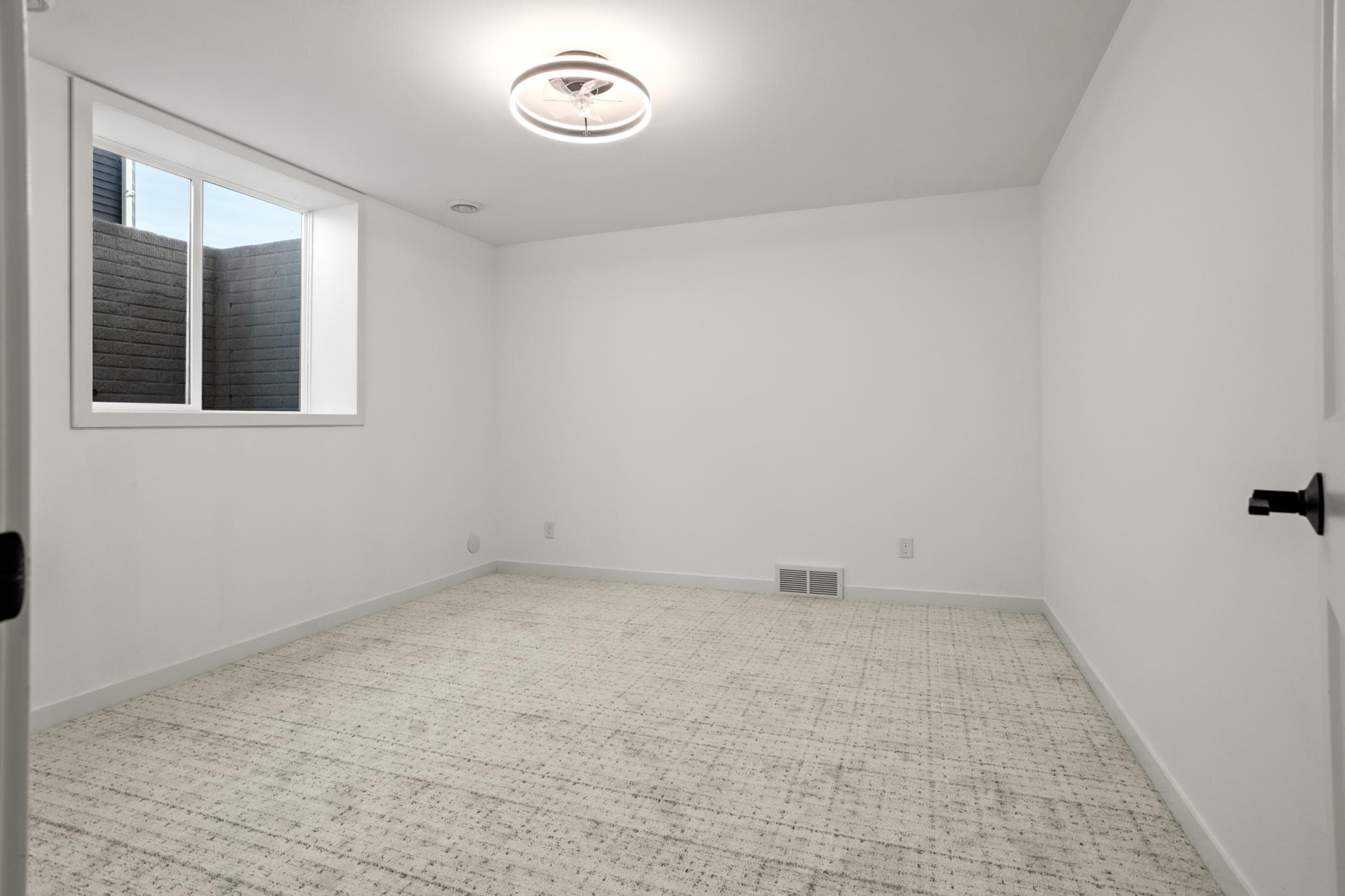 2022 single family home for sale at 7902 Firefly Lane in Horace, ND — 5 bed, 3 bath (photo 38 of 57)