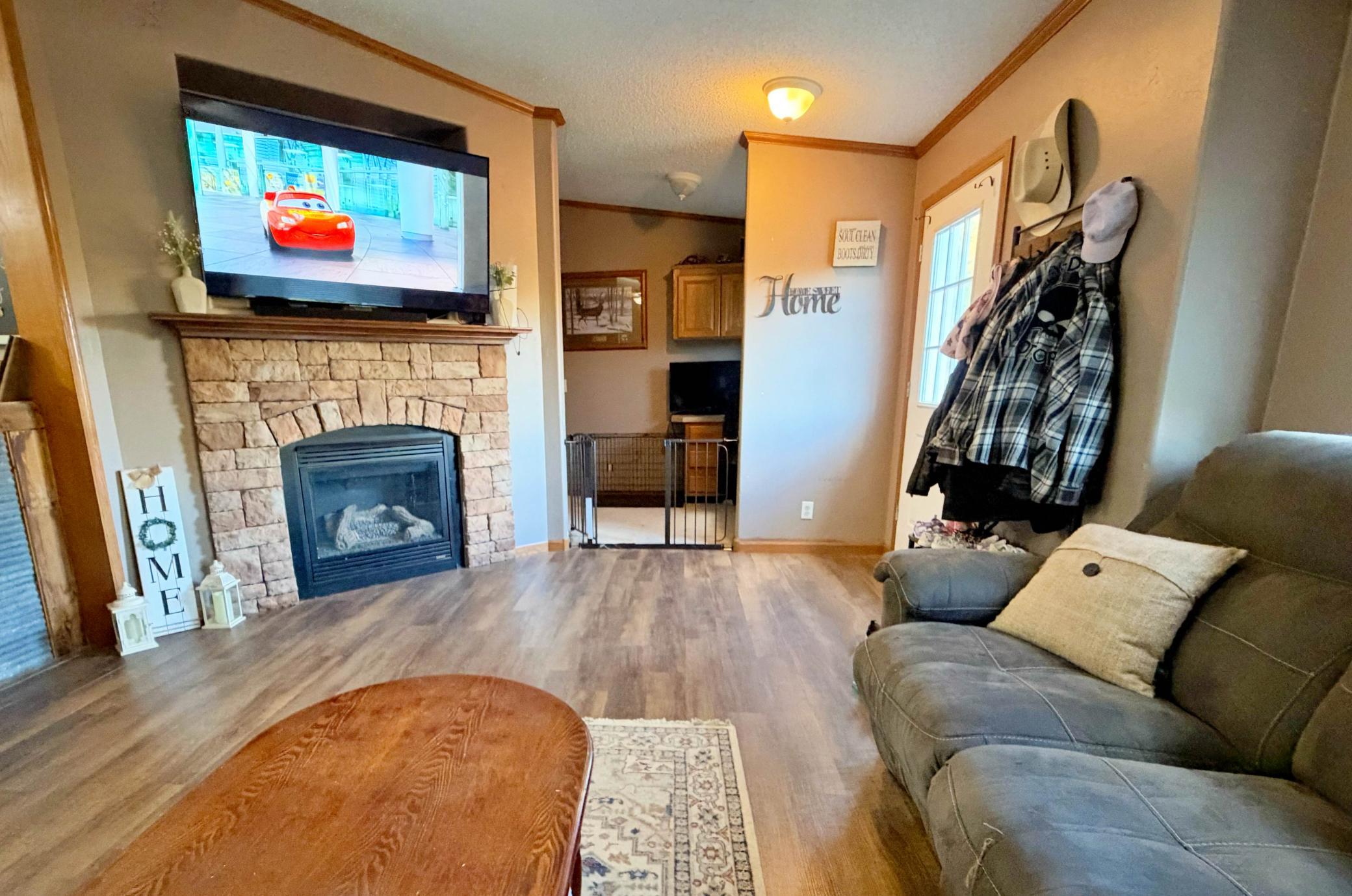 2009 single family home for sale at 30708 387th Place in Aitkin, MN — 4 bed, 3 bath (photo 5 of 42)