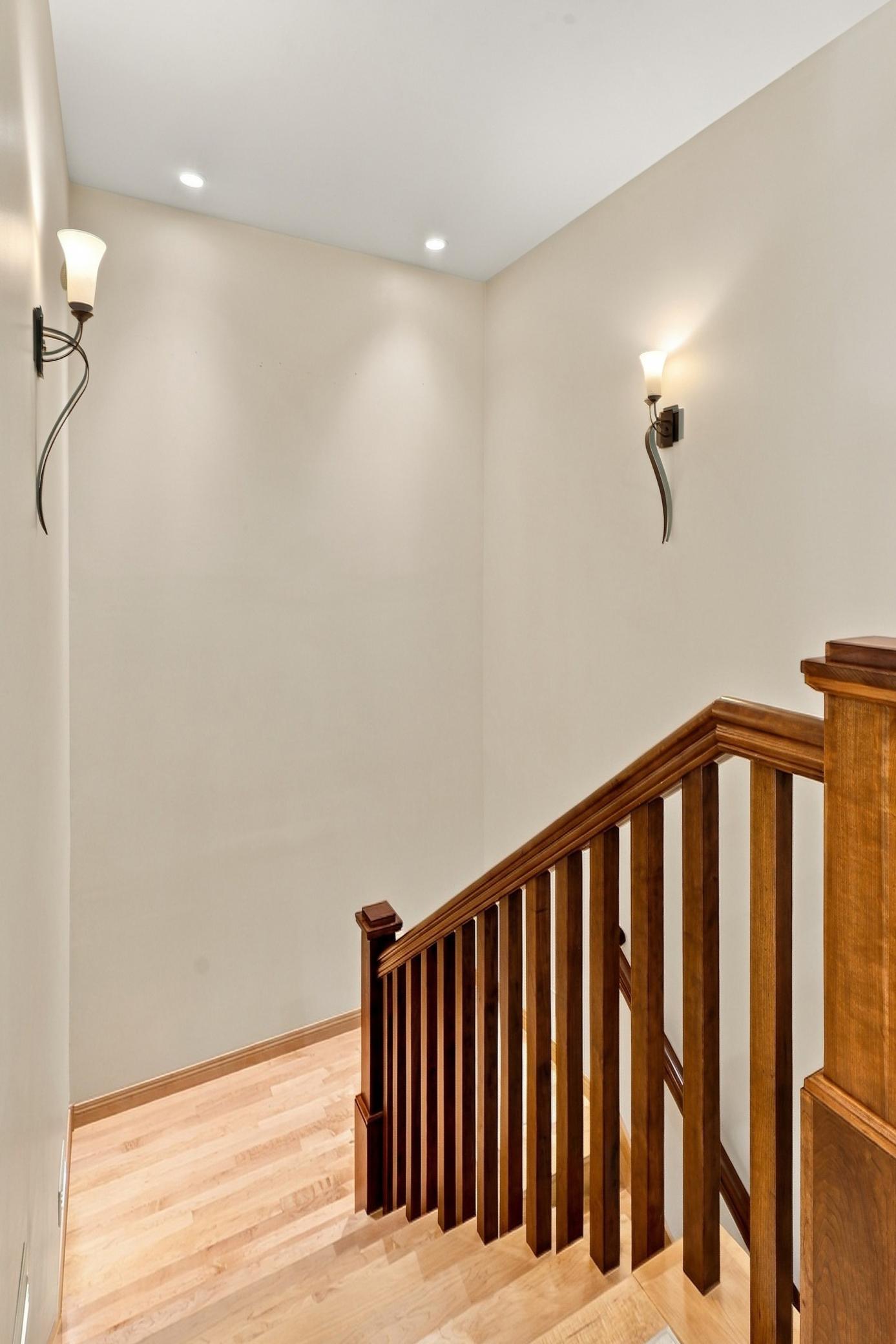 2006 twin home for sale at 6212 14th Street S in Fargo, ND — 4 bed, 3 bath (photo 30 of 55)