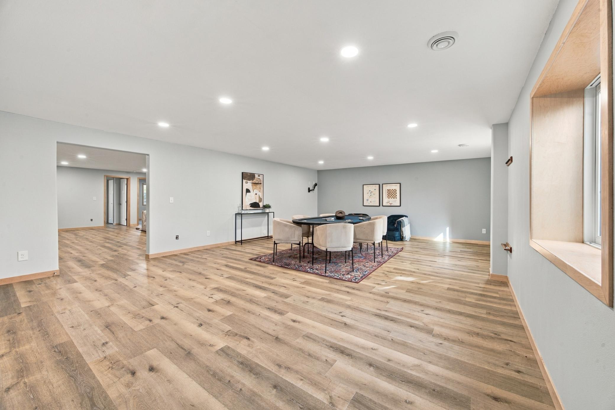 2003 single family home for sale at 718 N Sedona Drive in West Fargo, ND — 5 bed, 3 bath (photo 26 of 54)