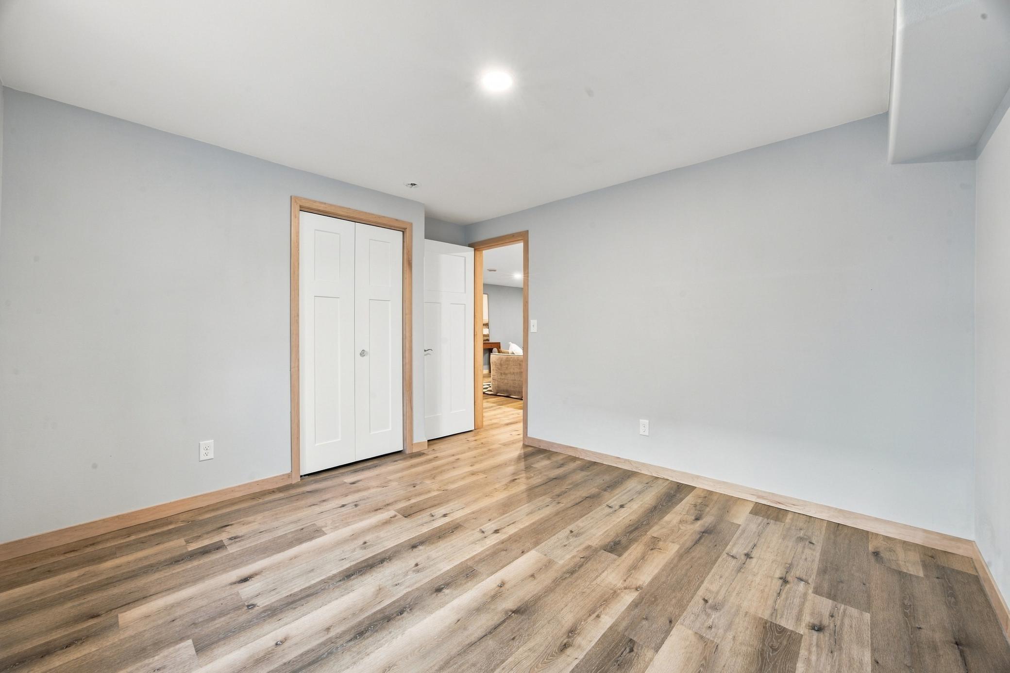 2003 single family home for sale at 718 N Sedona Drive in West Fargo, ND — 5 bed, 3 bath (photo 35 of 54)