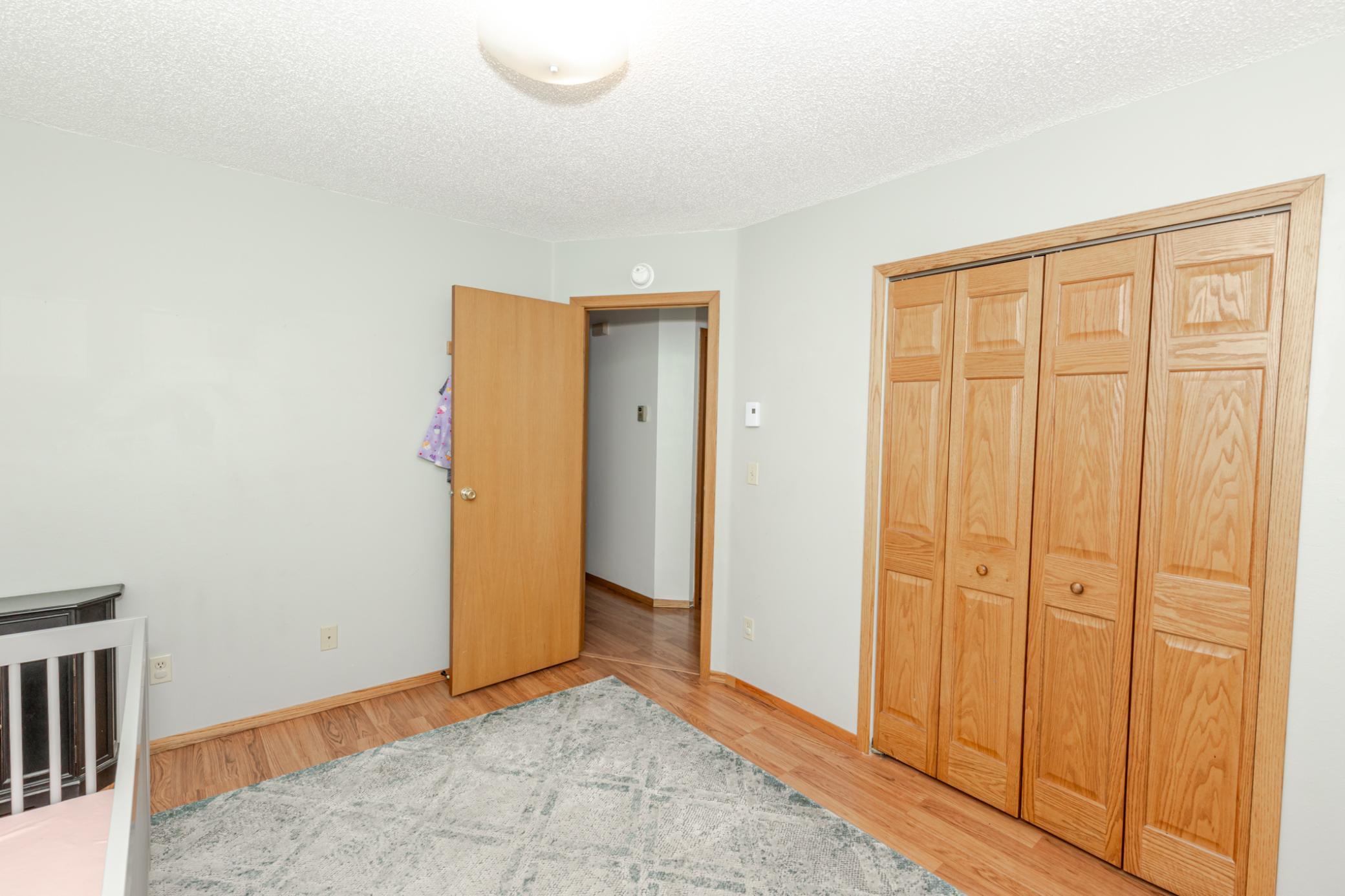 1999 single family home for sale at 5134 7th Lane S in Fargo, ND — 4 bed, 2 bath (photo 16 of 41)