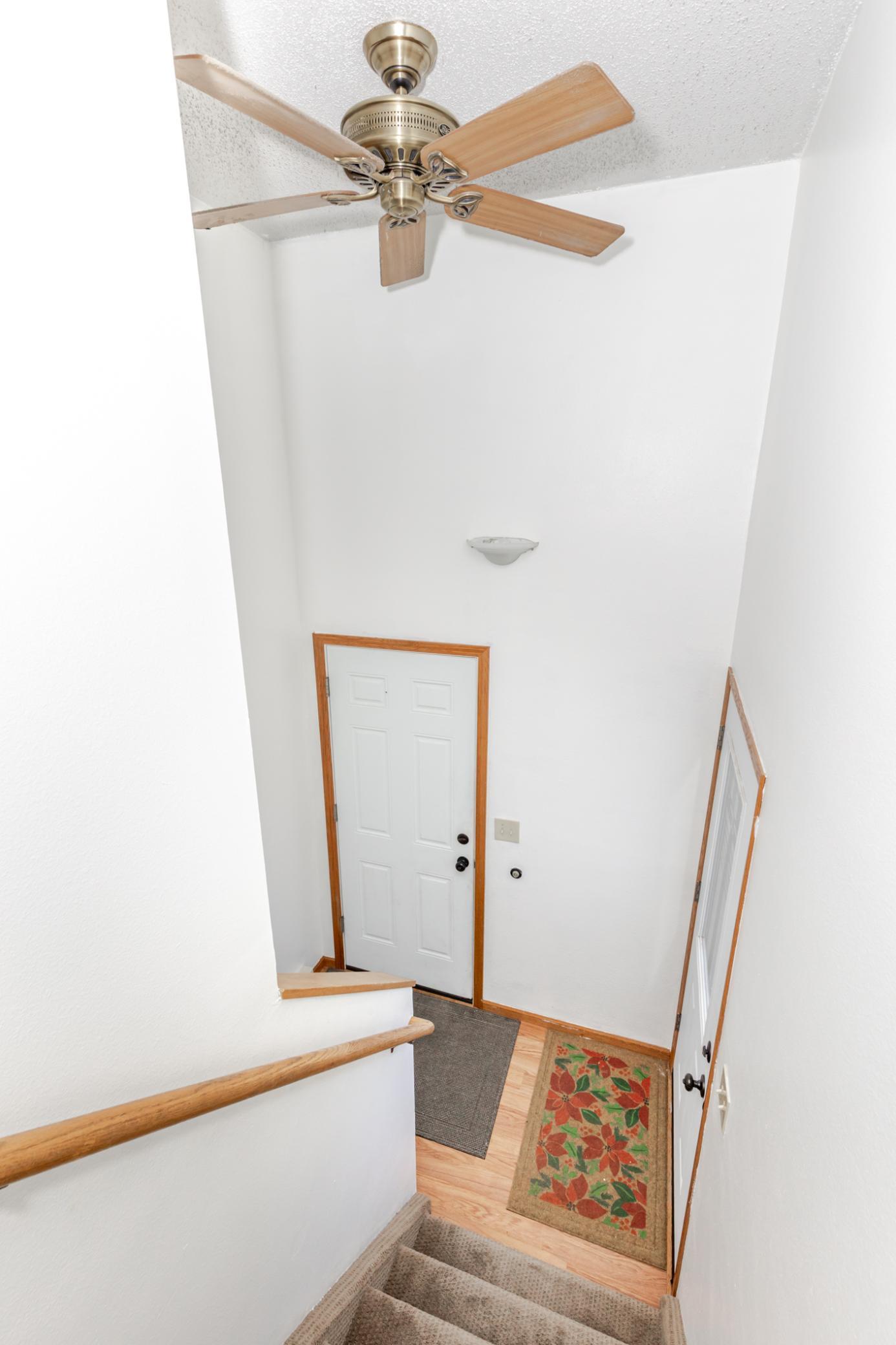 1999 single family home for sale at 5134 7th Lane S in Fargo, ND — 4 bed, 2 bath (photo 5 of 41)