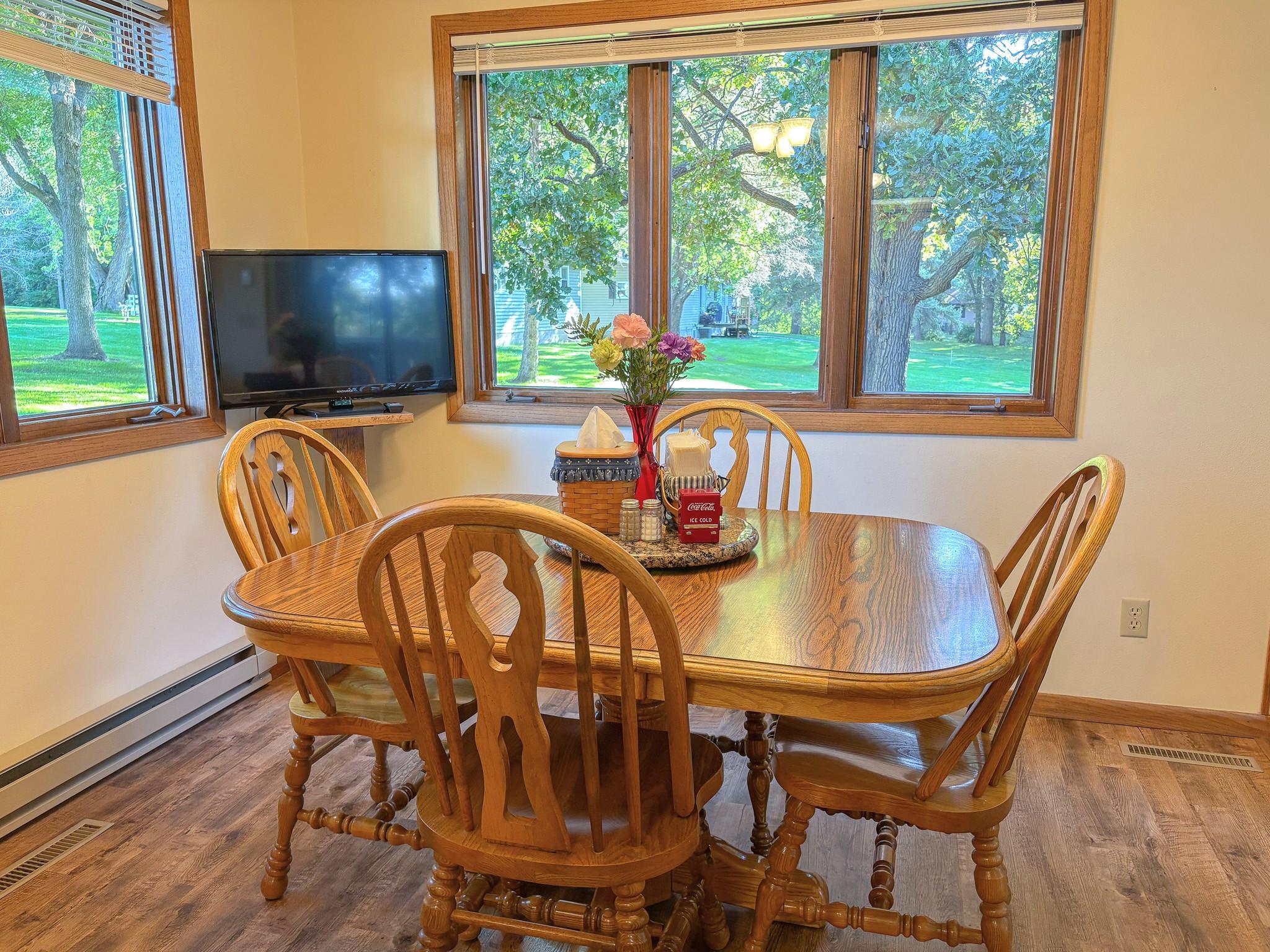 1983 single family home for sale at 510 Woodland Trail in Fergus Falls, MN — 3 bed, 2 bath (photo 11 of 59)