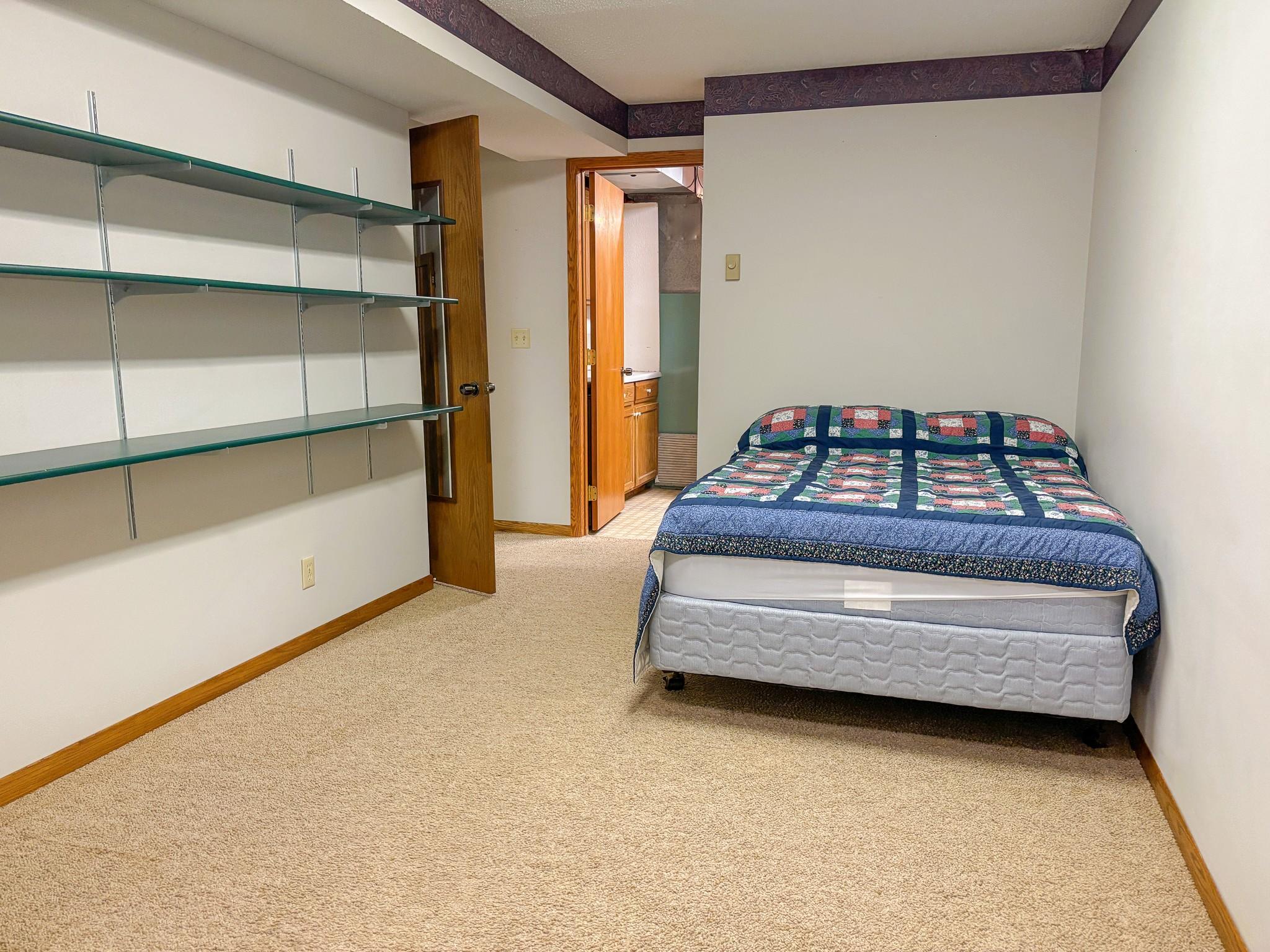 1983 single family home for sale at 510 Woodland Trail in Fergus Falls, MN — 3 bed, 2 bath (photo 24 of 59)