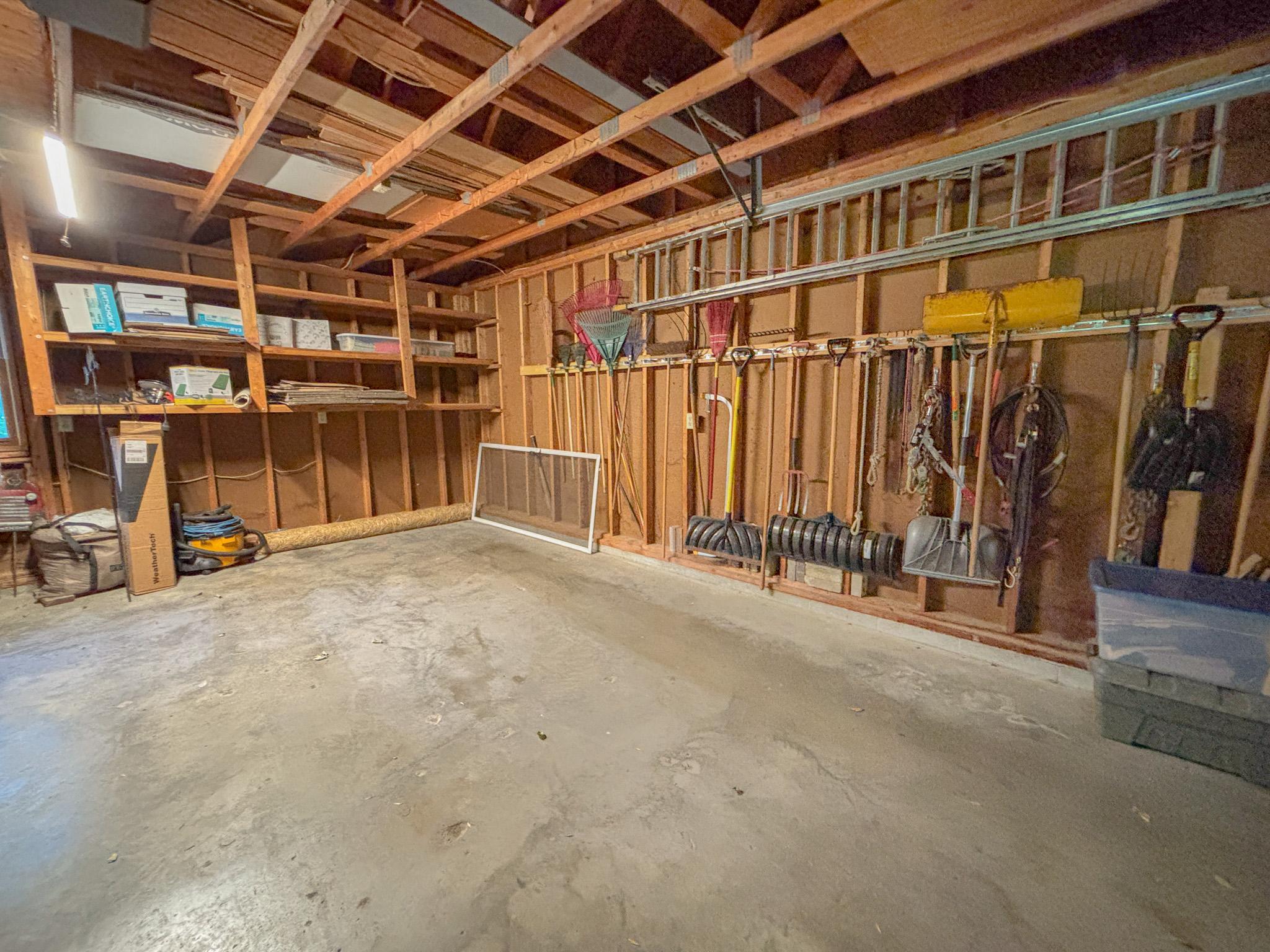 1983 single family home for sale at 510 Woodland Trail in Fergus Falls, MN — 3 bed, 2 bath (photo 34 of 59)