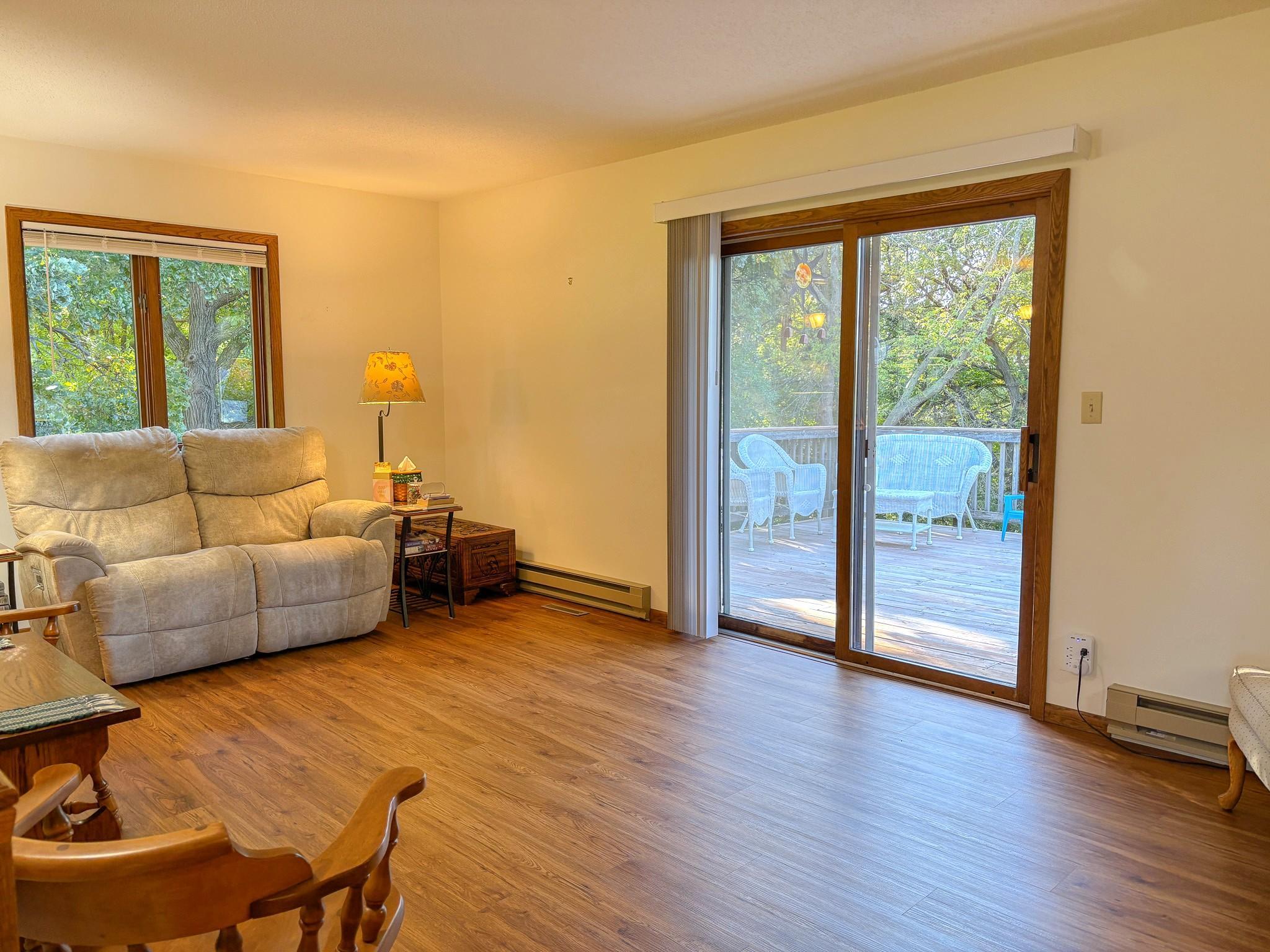 1983 single family home for sale at 510 Woodland Trail in Fergus Falls, MN — 3 bed, 2 bath (photo 5 of 59)