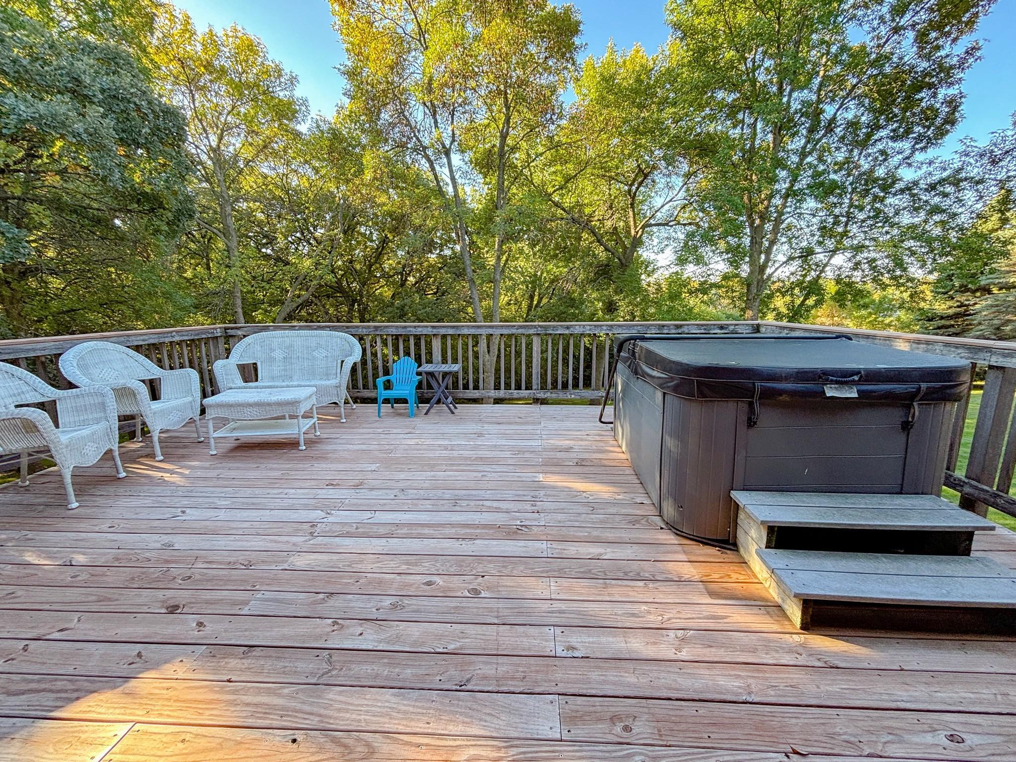 1983 single family home for sale at 510 Woodland Trail in Fergus Falls, MN — 3 bed, 2 bath (photo 43 of 59)