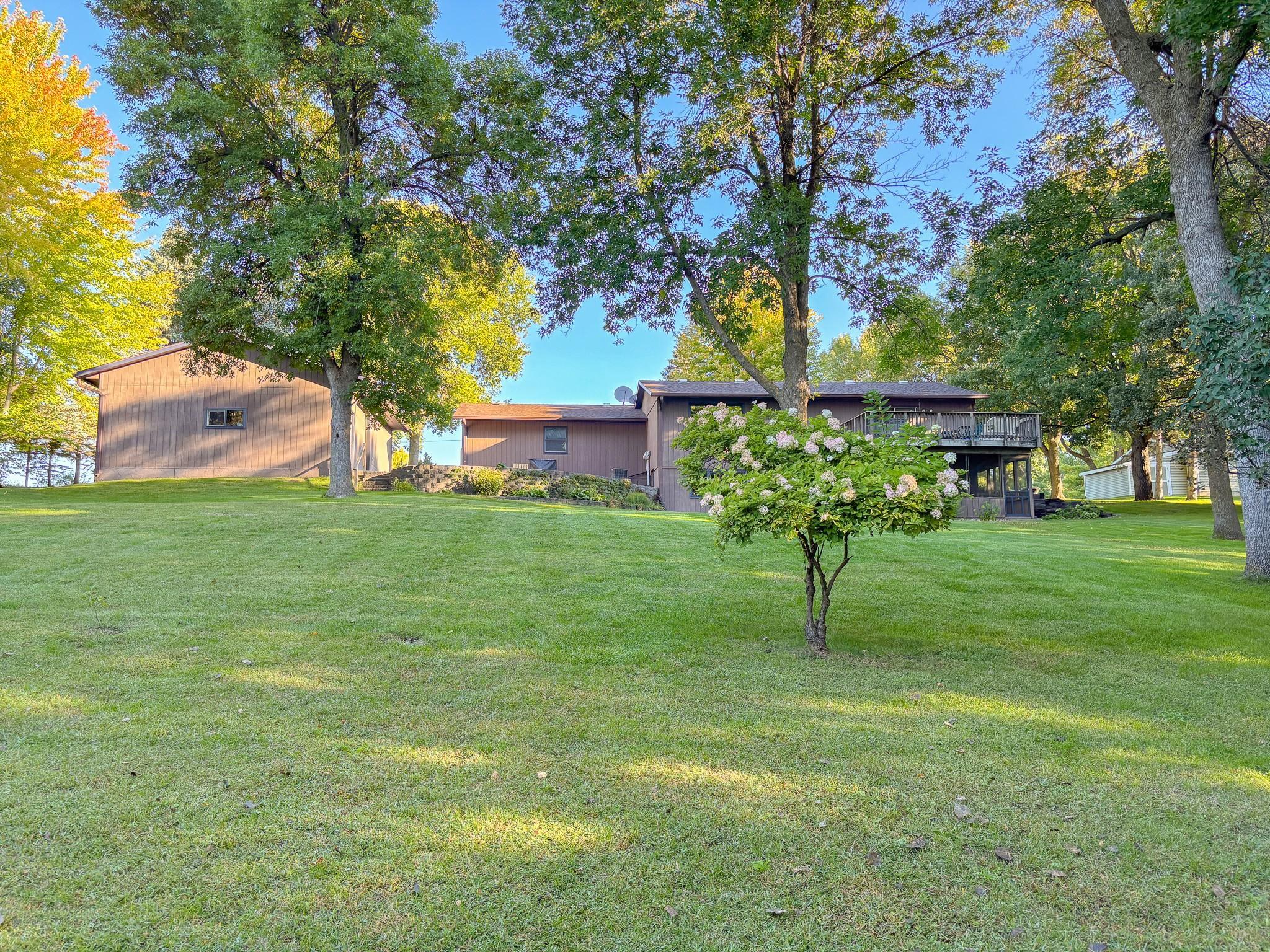 1983 single family home for sale at 510 Woodland Trail in Fergus Falls, MN — 3 bed, 2 bath (photo 47 of 59)