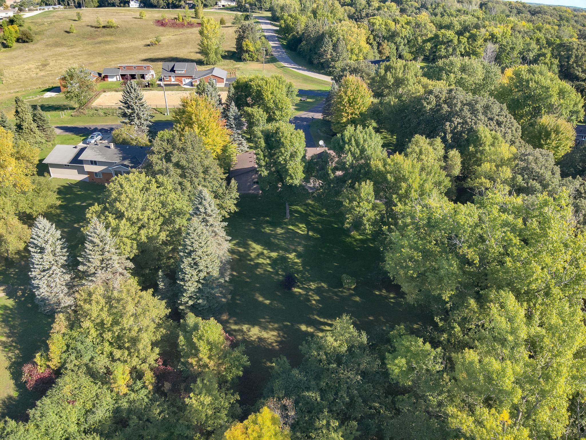 1983 single family home for sale at 510 Woodland Trail in Fergus Falls, MN — 3 bed, 2 bath (photo 56 of 59)