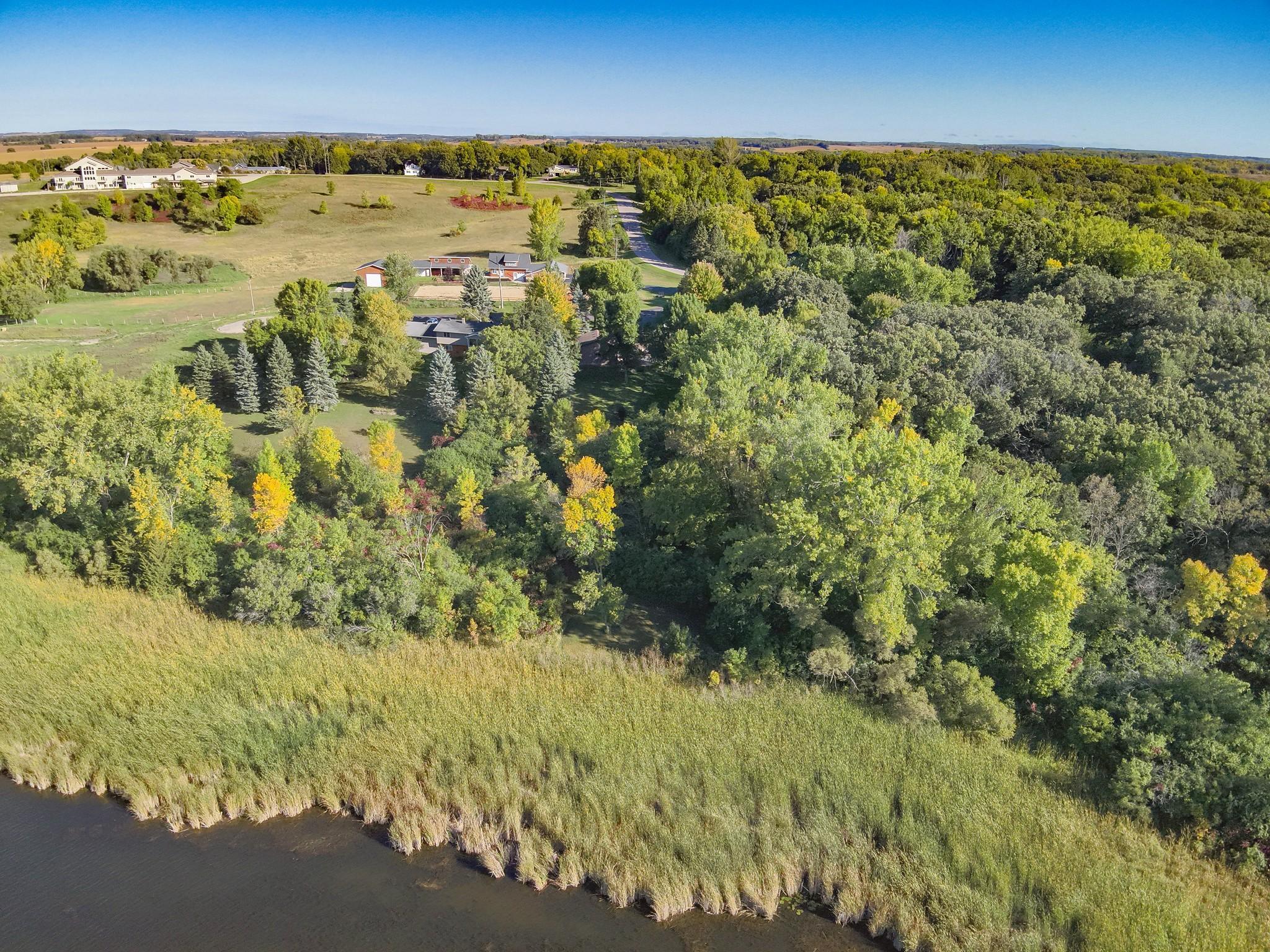 1983 single family home for sale at 510 Woodland Trail in Fergus Falls, MN — 3 bed, 2 bath (photo 57 of 59)