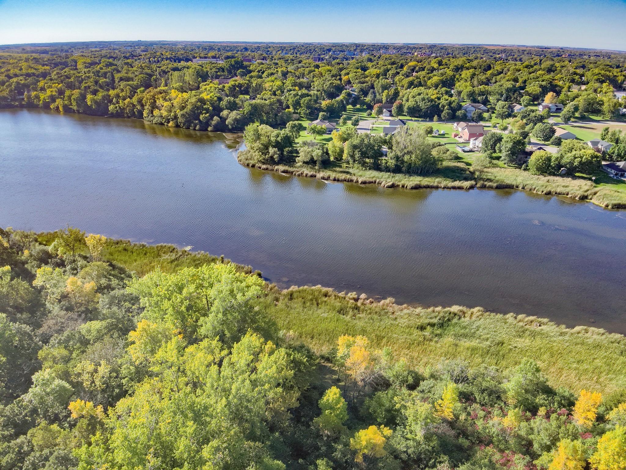 1983 single family home for sale at 510 Woodland Trail in Fergus Falls, MN — 3 bed, 2 bath (photo 58 of 59)