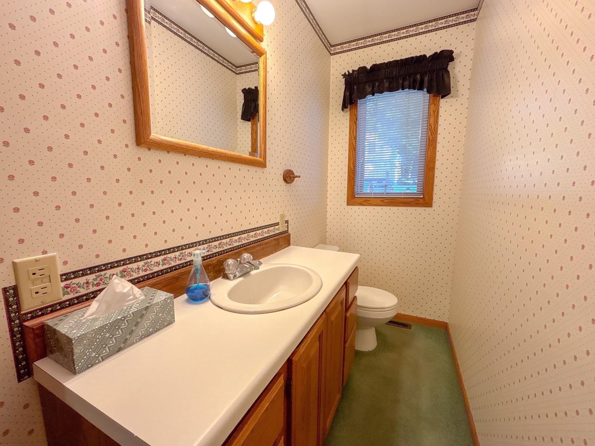 1930 single family home for sale at 314 W Spruce Street in Fergus Falls, MN — 3 bed, 4 bath (photo 24 of 63)