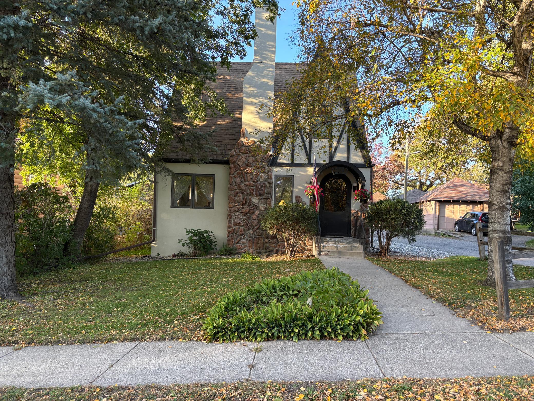 1930 single family home for sale at 314 W Spruce Street in Fergus Falls, MN — 3 bed, 4 bath (photo 49 of 63)