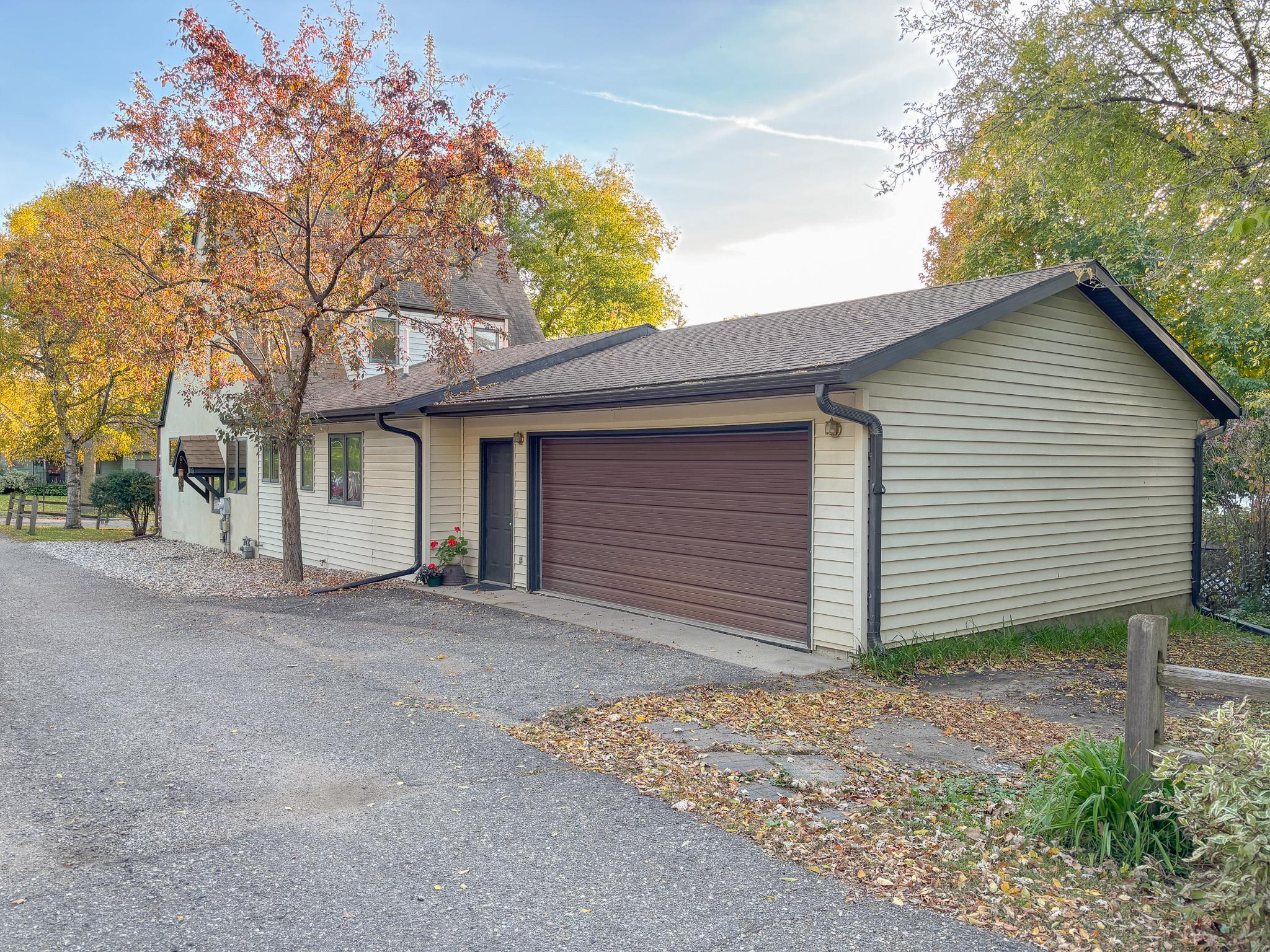 1930 single family home for sale at 314 W Spruce Street in Fergus Falls, MN — 3 bed, 4 bath (photo 53 of 63)