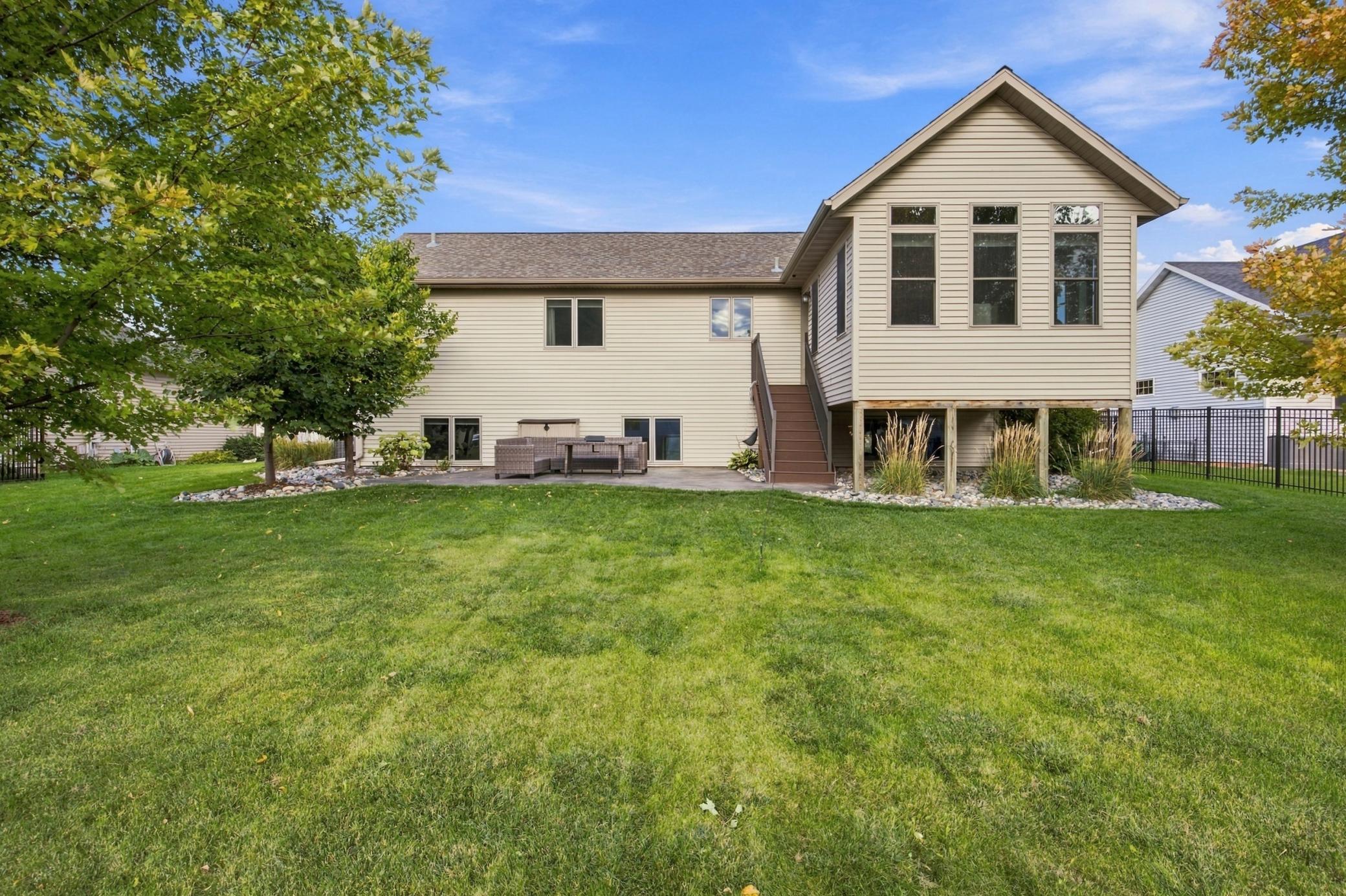 2006 single family home for sale at 4822 43rd Street S in Fargo, ND — 4 bed, 3 bath (photo 26 of 37)