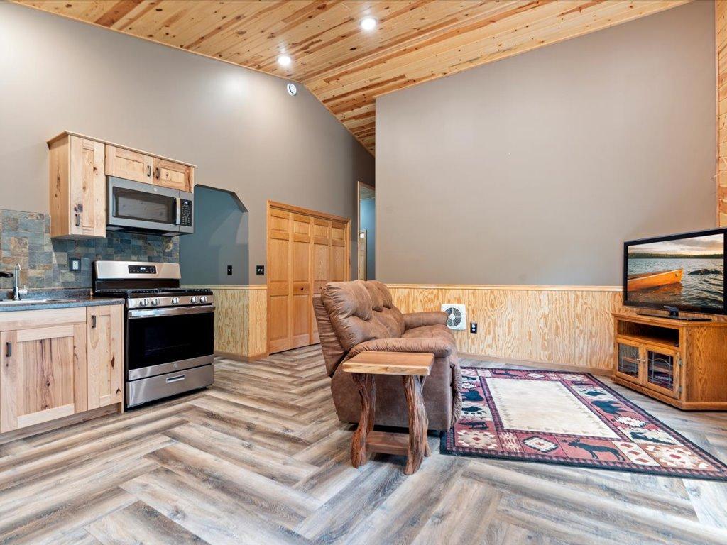 2022 single family home for sale at 22603 Retirement Lane in Deerwood, MN — 2 bed, 1 bath (photo 8 of 40)