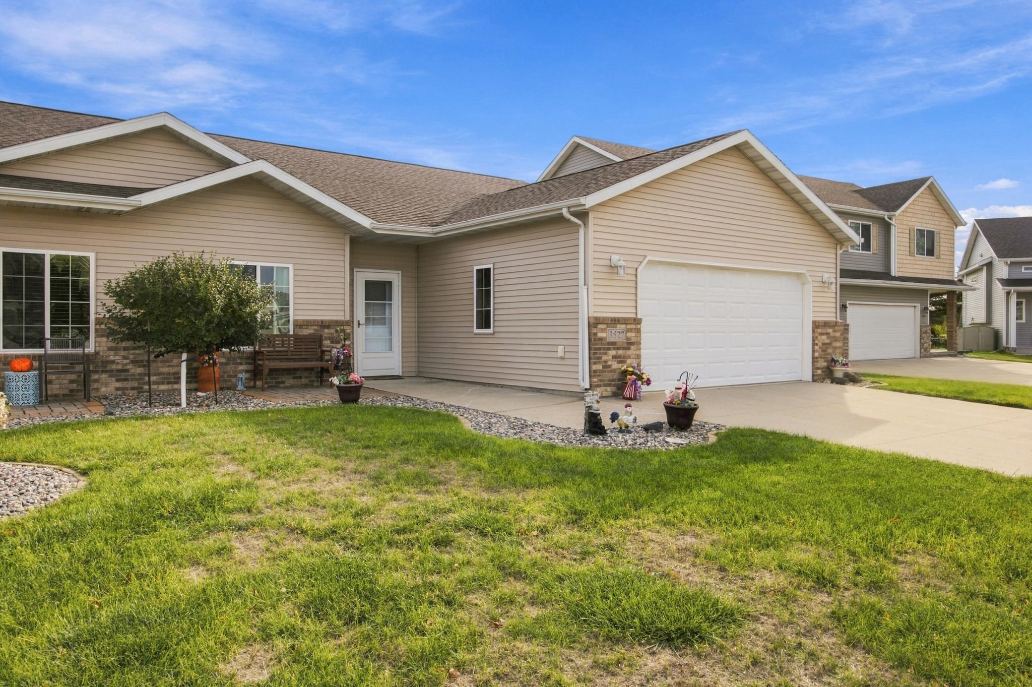 twin home for sale at 3527 23rd Avenue S in Moorhead, MN — 3 bed, 2 bath