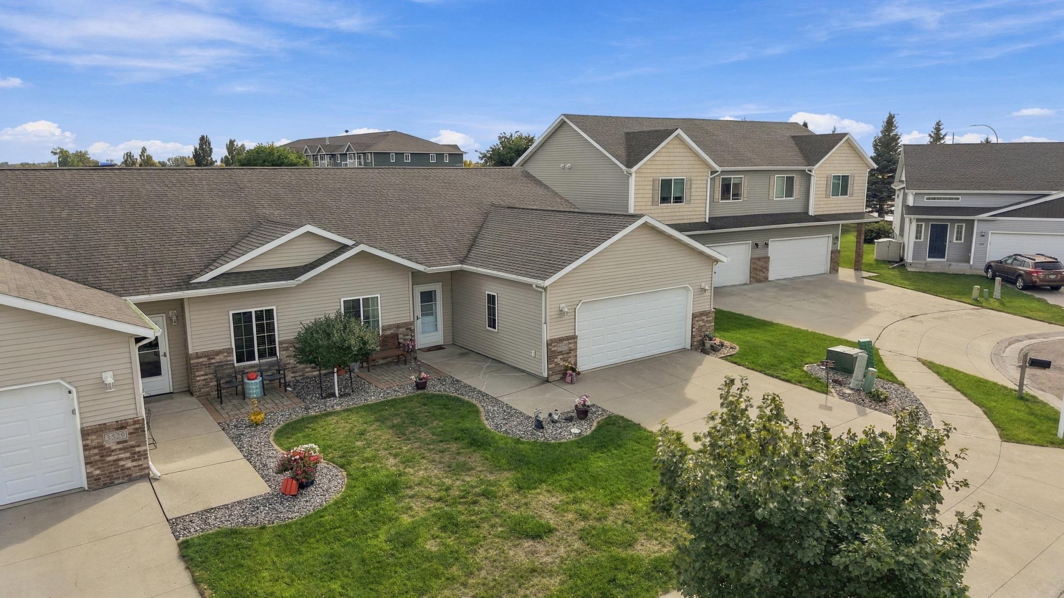 2014 twin home for sale at 3527 23rd Avenue S in Moorhead, MN — 3 bed, 2 bath (photo 28 of 39)