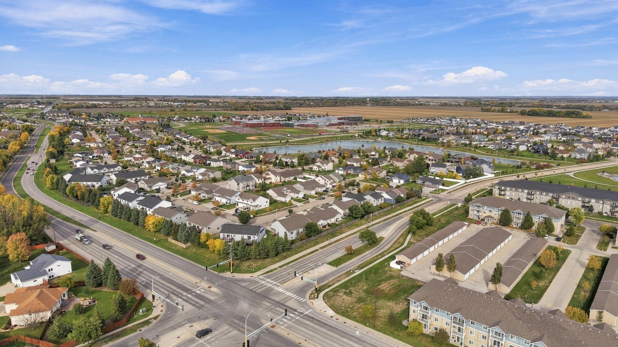 2014 twin home for sale at 3527 23rd Avenue S in Moorhead, MN — 3 bed, 2 bath (photo 37 of 39)
