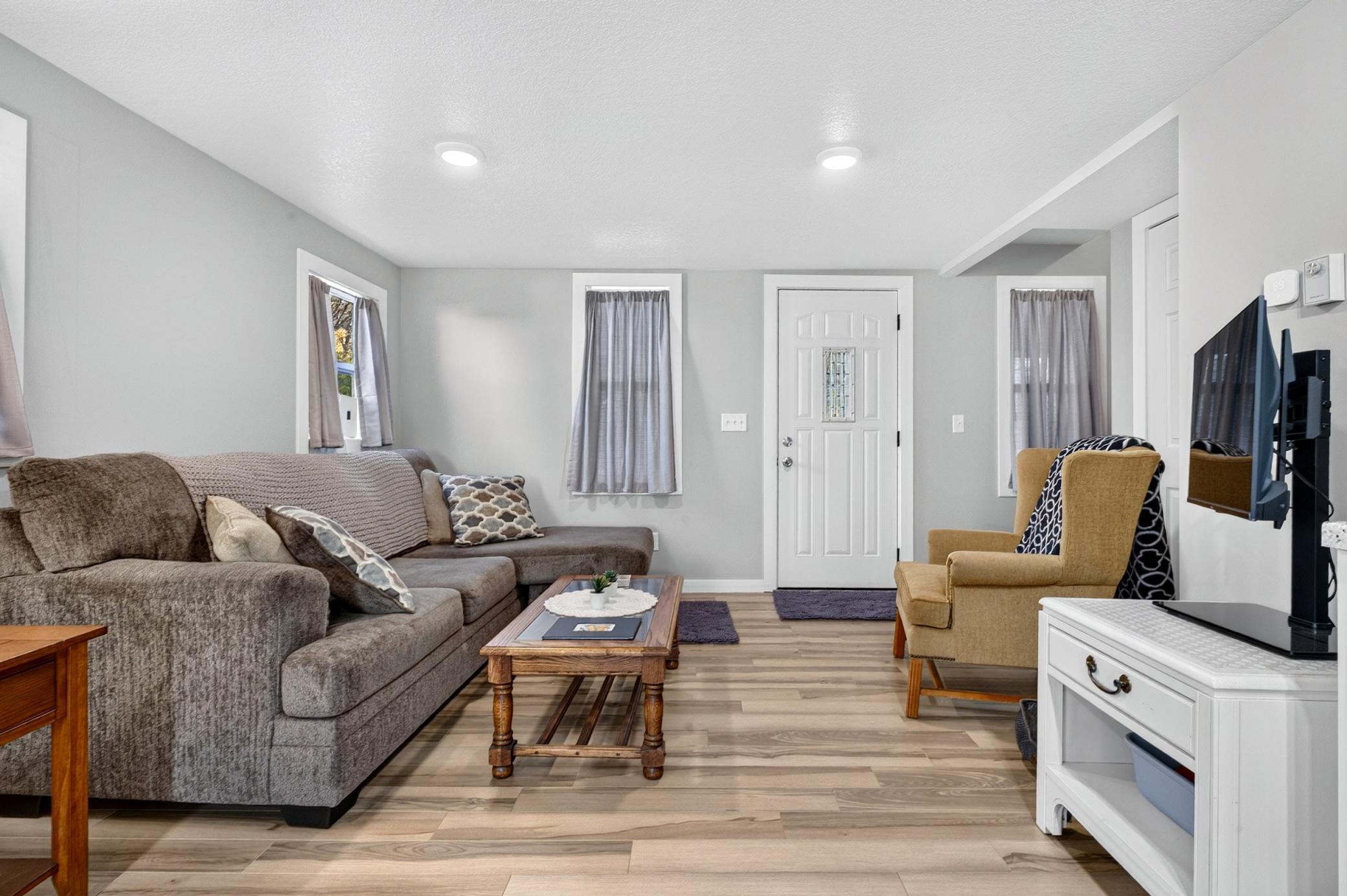 1910 single family home for sale at 207 4th Street NE in Crosby, MN — 2 bed, 2 bath (photo 8 of 29)