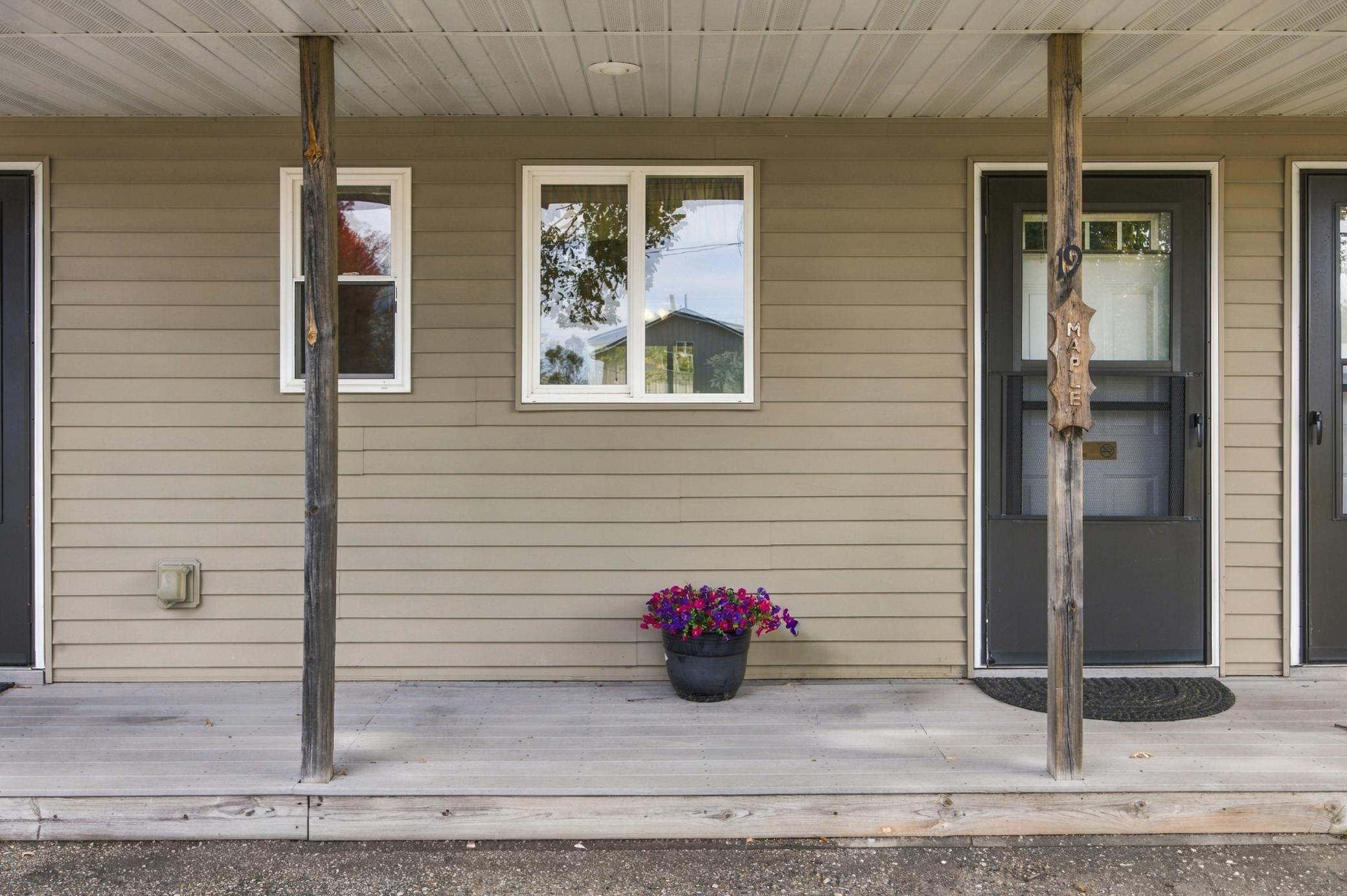 1988 single family home for sale at 35686 Rush Lake Loop, Unit 19 in Ottertail, MN — 3 bed, 2 bath (photo 2 of 37)