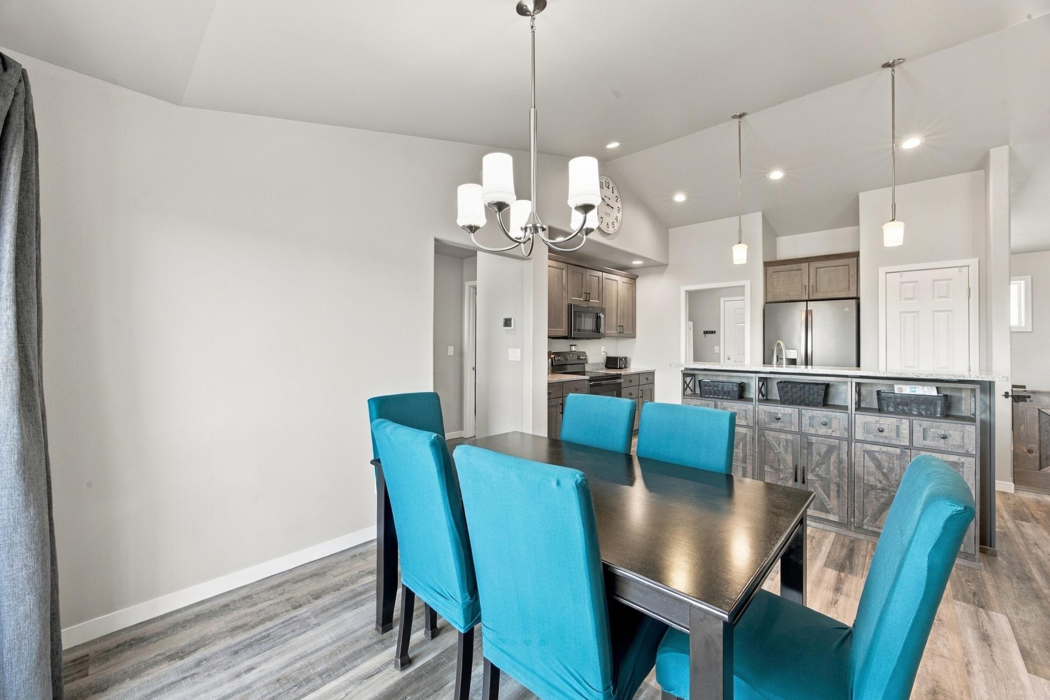 2020 single family home for sale at 803 Blaine Street N in Colfax, ND — 5 bed, 3 bath (photo 14 of 56)
