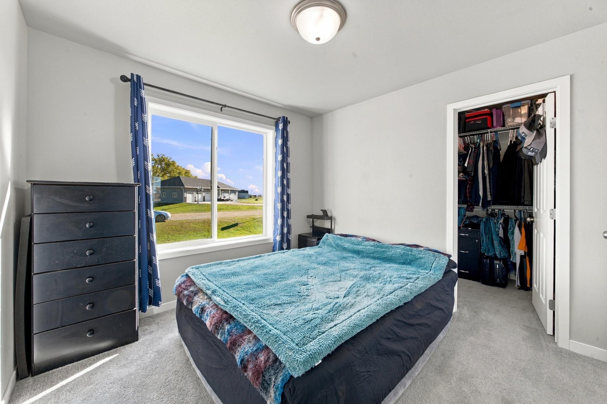 2020 single family home for sale at 803 Blaine Street N in Colfax, ND — 5 bed, 3 bath (photo 22 of 56)