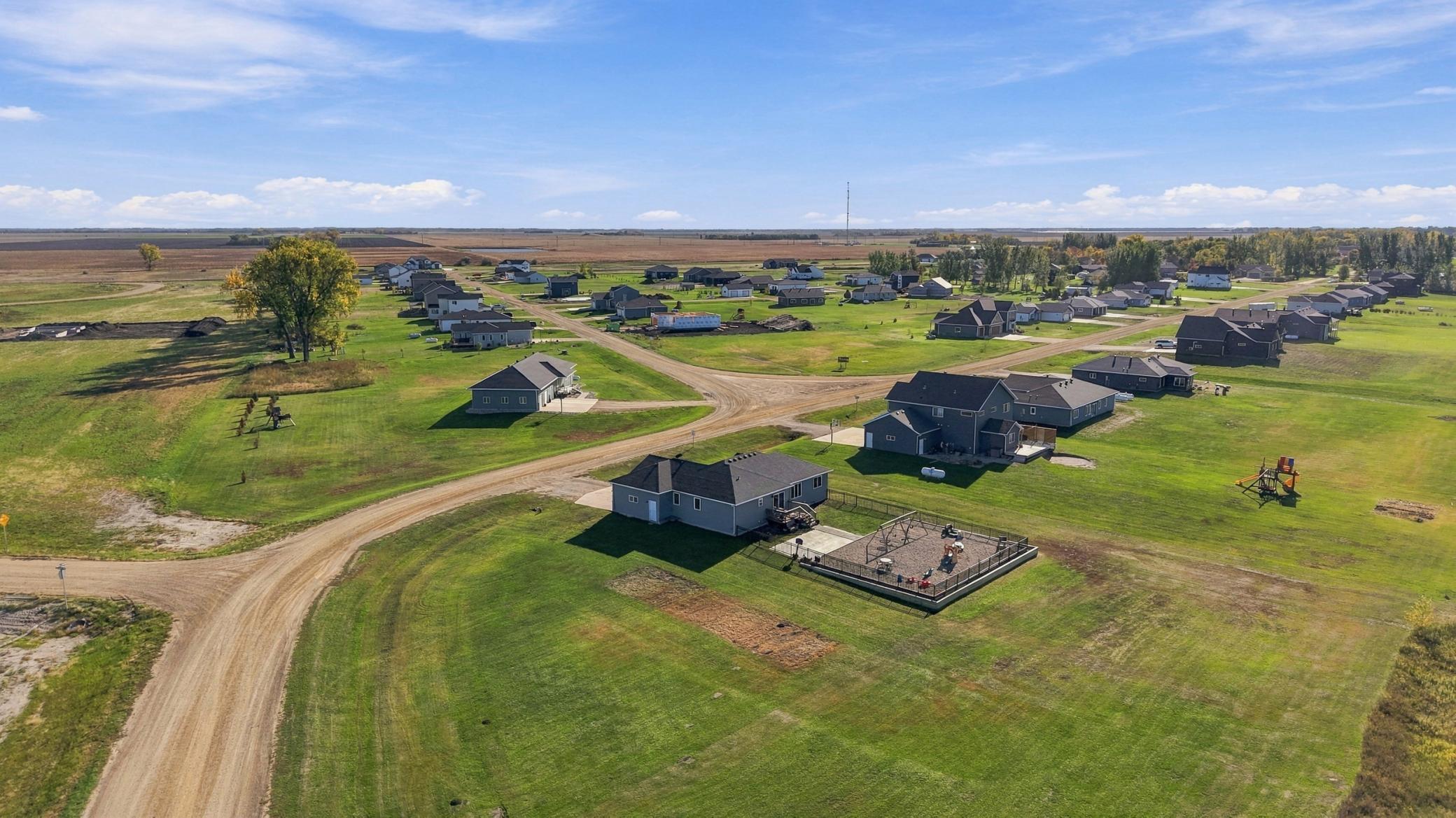 2020 single family home for sale at 803 Blaine Street N in Colfax, ND — 5 bed, 3 bath (photo 51 of 56)