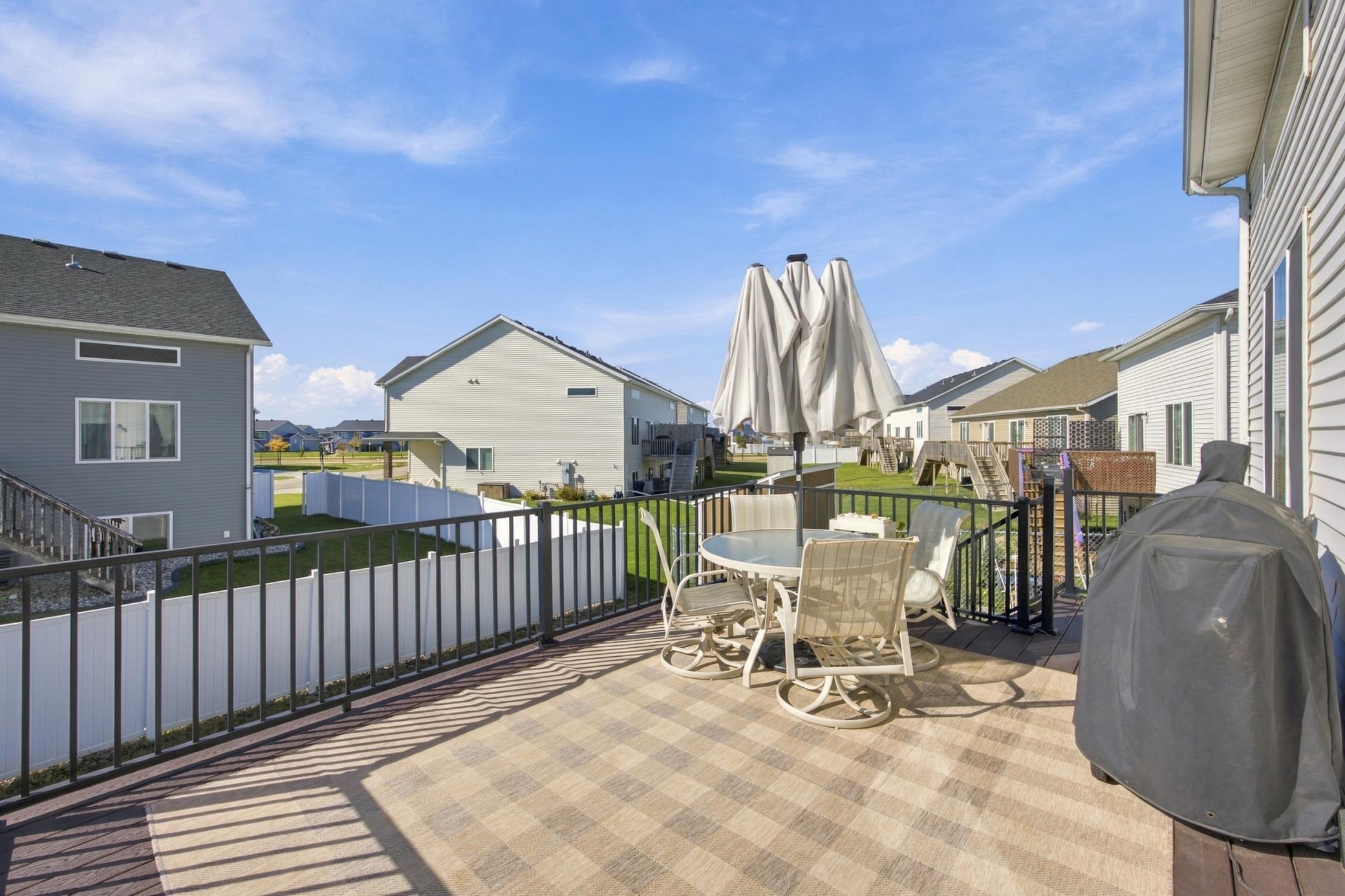 2019 twin home for sale at 2136 Allison Lane W in West Fargo, ND — 3 bed, 3 bath (photo 25 of 27)