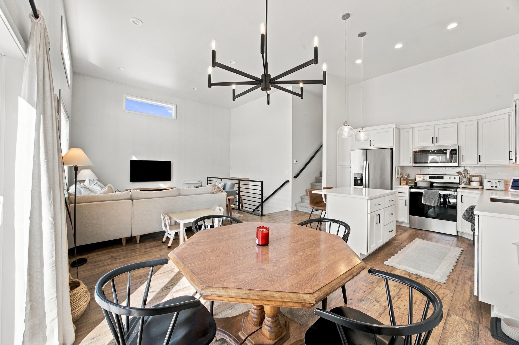 2019 twin home for sale at 2136 Allison Lane W in West Fargo, ND — 3 bed, 3 bath (photo 10 of 27)
