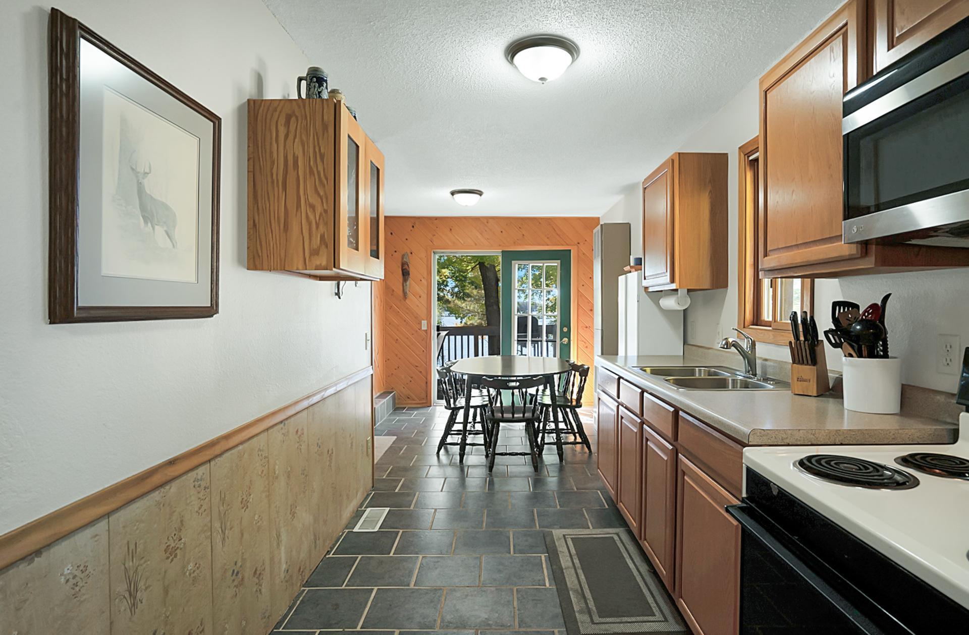 1987 single family home for sale at 48405 197th Avenue in McGregor, MN — 3 bed, 2 bath (photo 9 of 54)