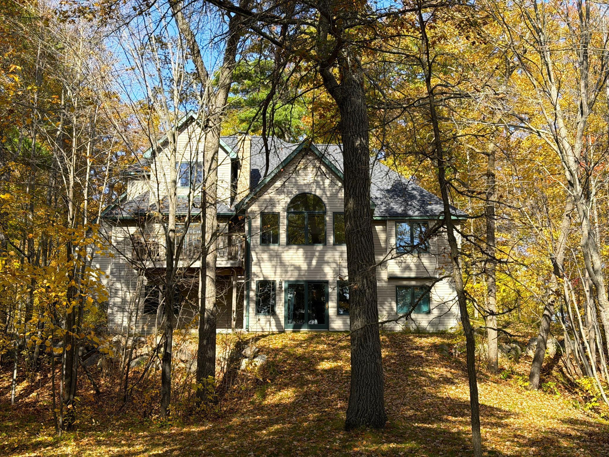 1996 single family home for sale at 40041 302nd Lane in Aitkin, MN — 4 bed, 4 bath (photo 3 of 77)