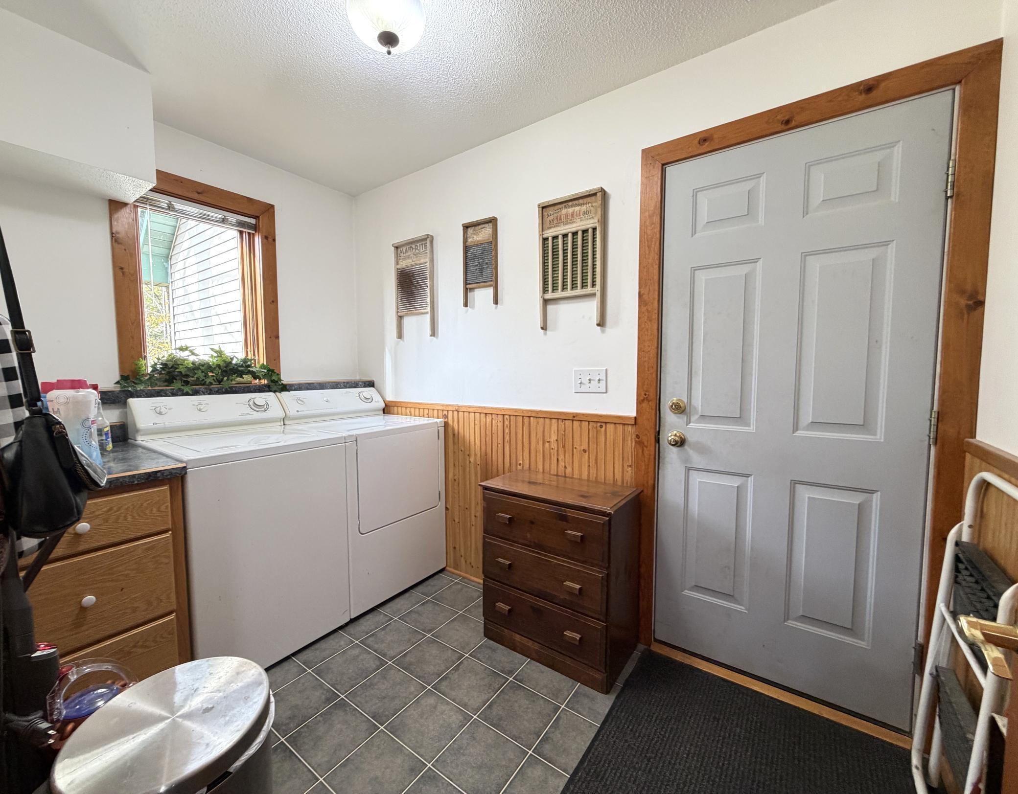 1996 single family home for sale at 40041 302nd Lane in Aitkin, MN — 4 bed, 4 bath (photo 49 of 77)