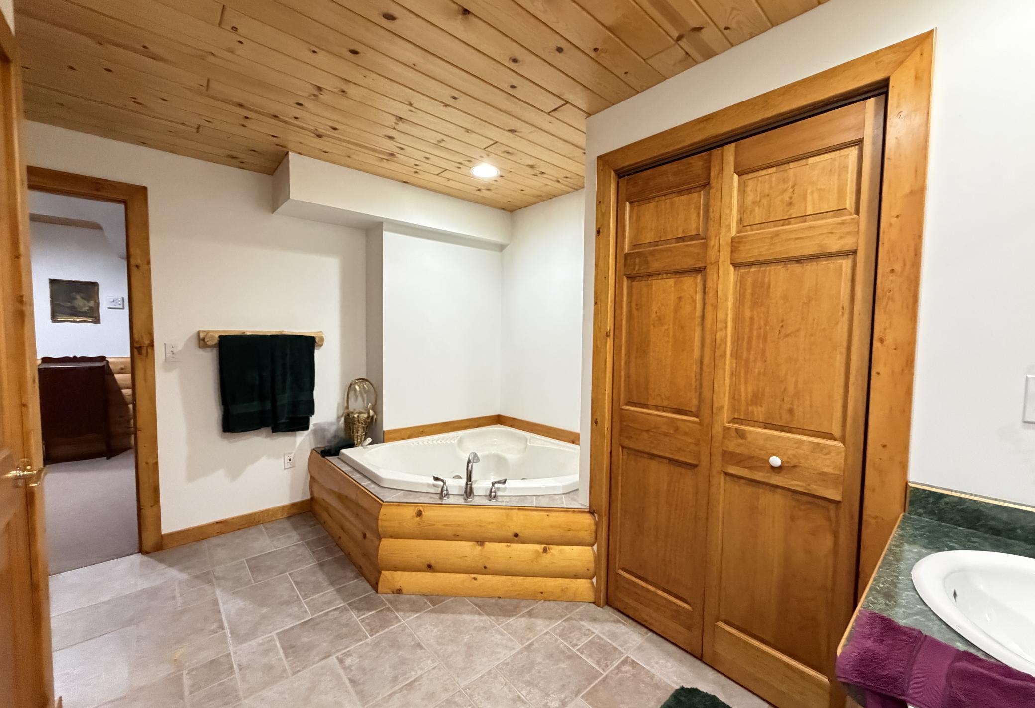 1996 single family home for sale at 40041 302nd Lane in Aitkin, MN — 4 bed, 4 bath (photo 74 of 77)