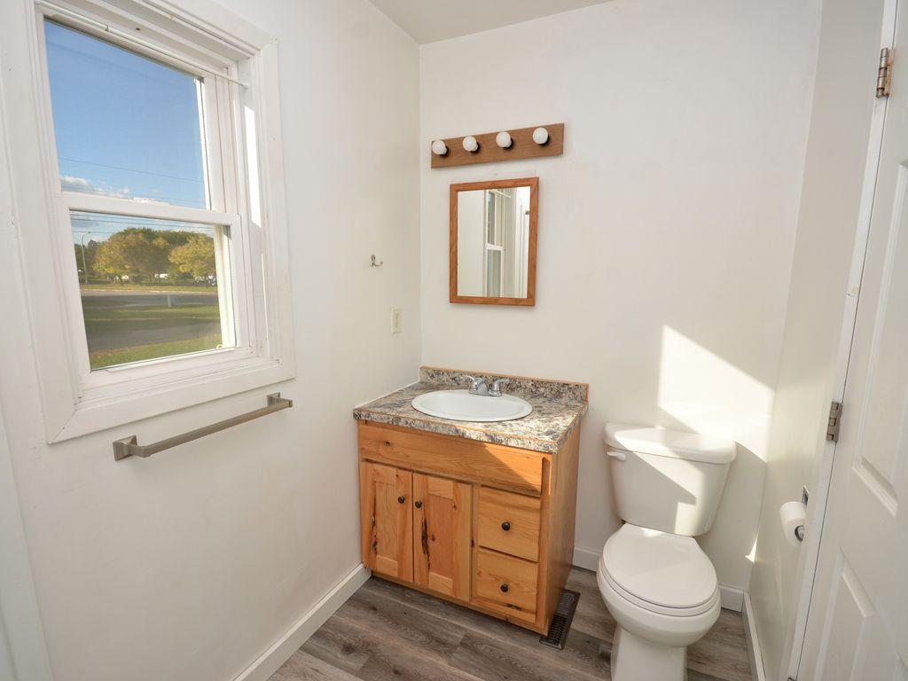 1940 single family home for sale at 200 8th Street W in Park Rapids, MN — 2 bed, 2 bath (photo 23 of 41)