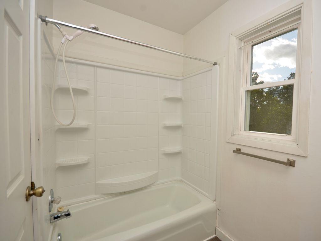1940 single family home for sale at 200 8th Street W in Park Rapids, MN — 2 bed, 2 bath (photo 24 of 41)